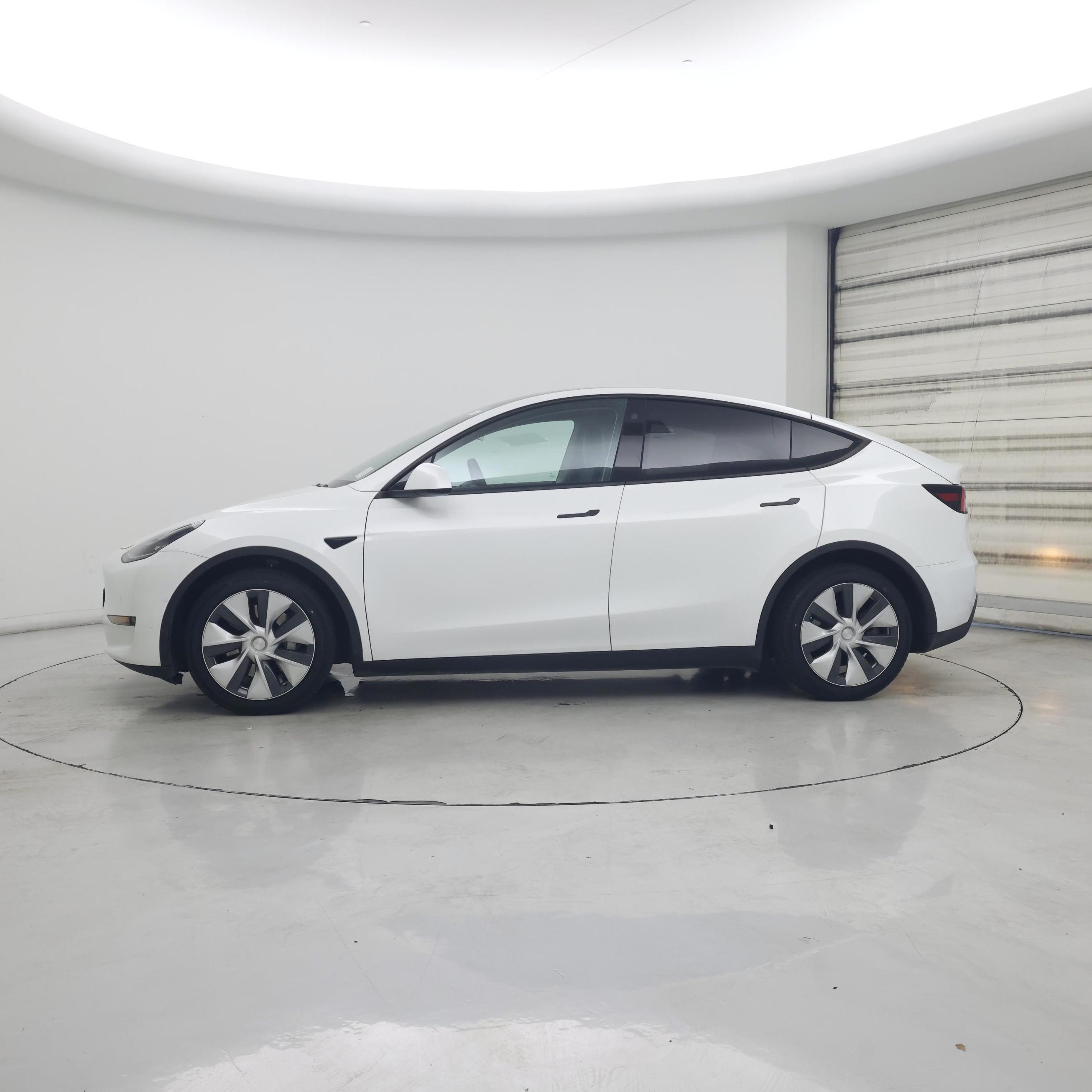 Thumbnail: 2021 Tesla Model Y - 3