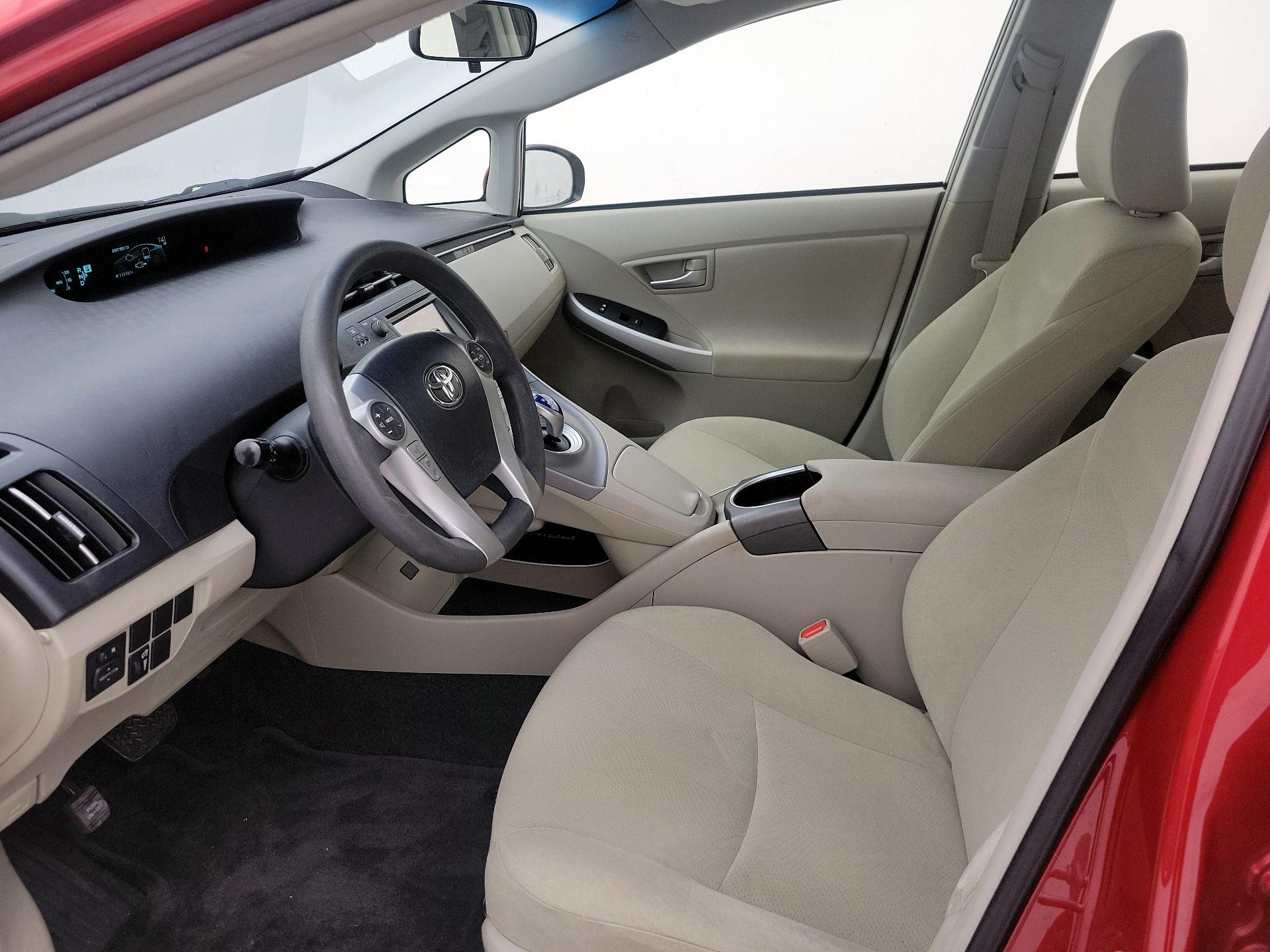 Thumbnail: 2014 Toyota Prius - 11