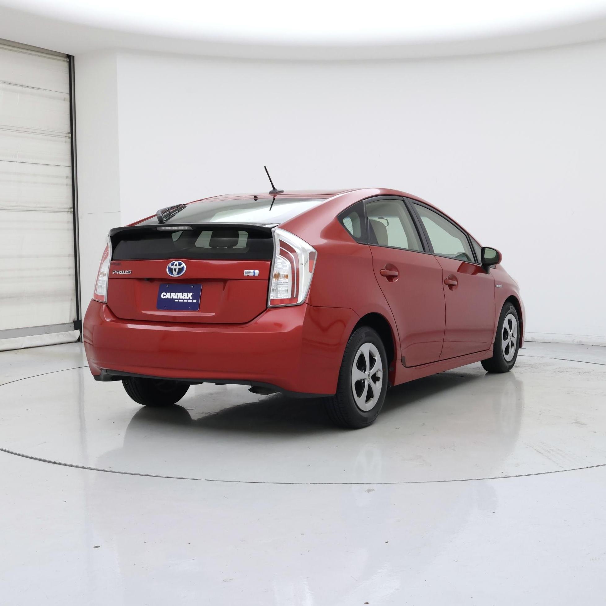 Thumbnail: 2014 Toyota Prius - 8
