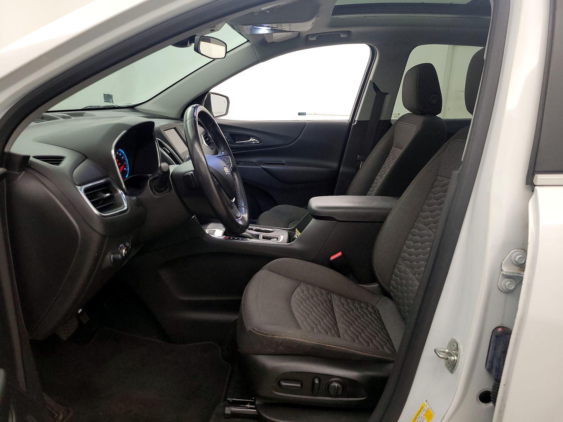 Thumbnail: 2021 Chevrolet Equinox - 11