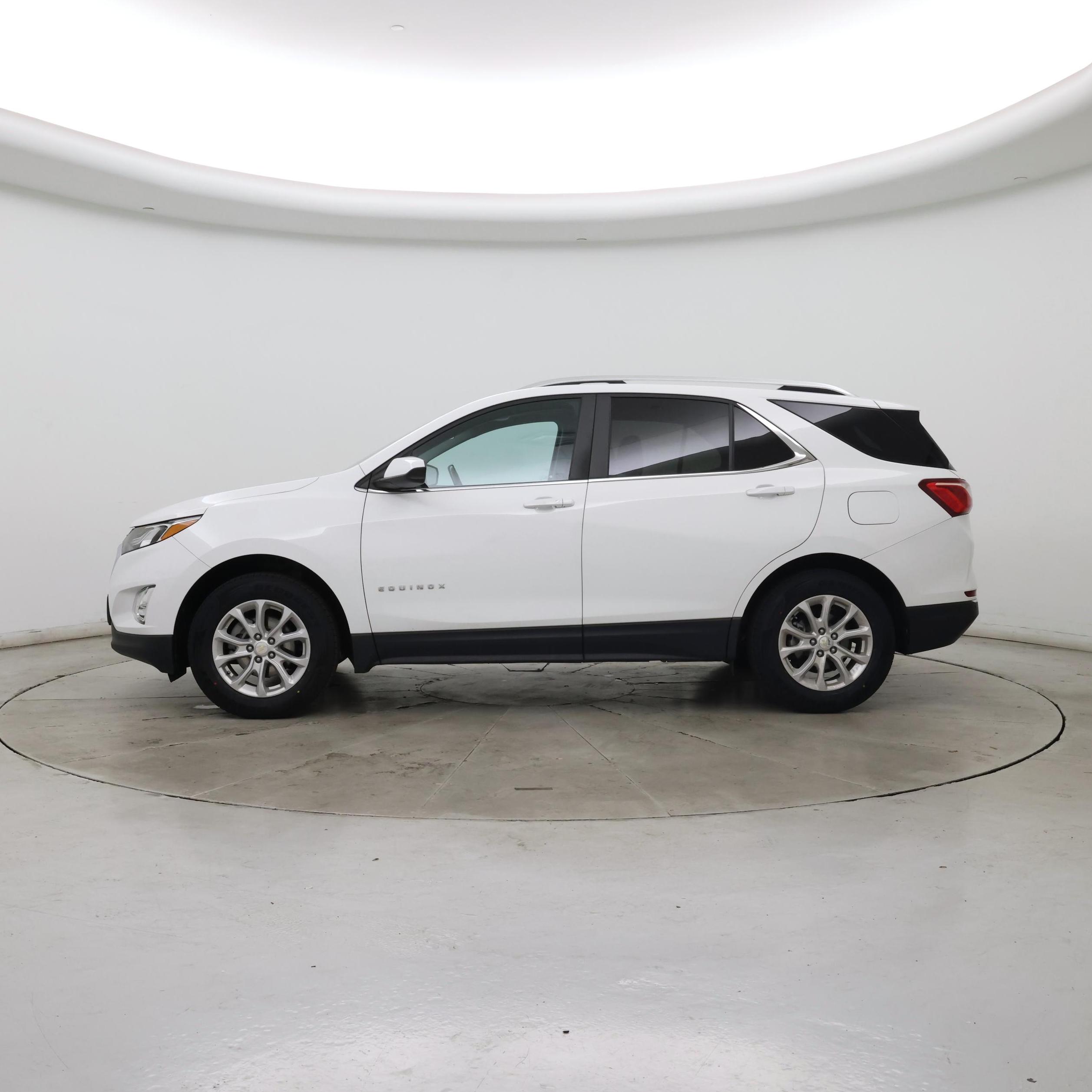 Thumbnail: 2021 Chevrolet Equinox - 3