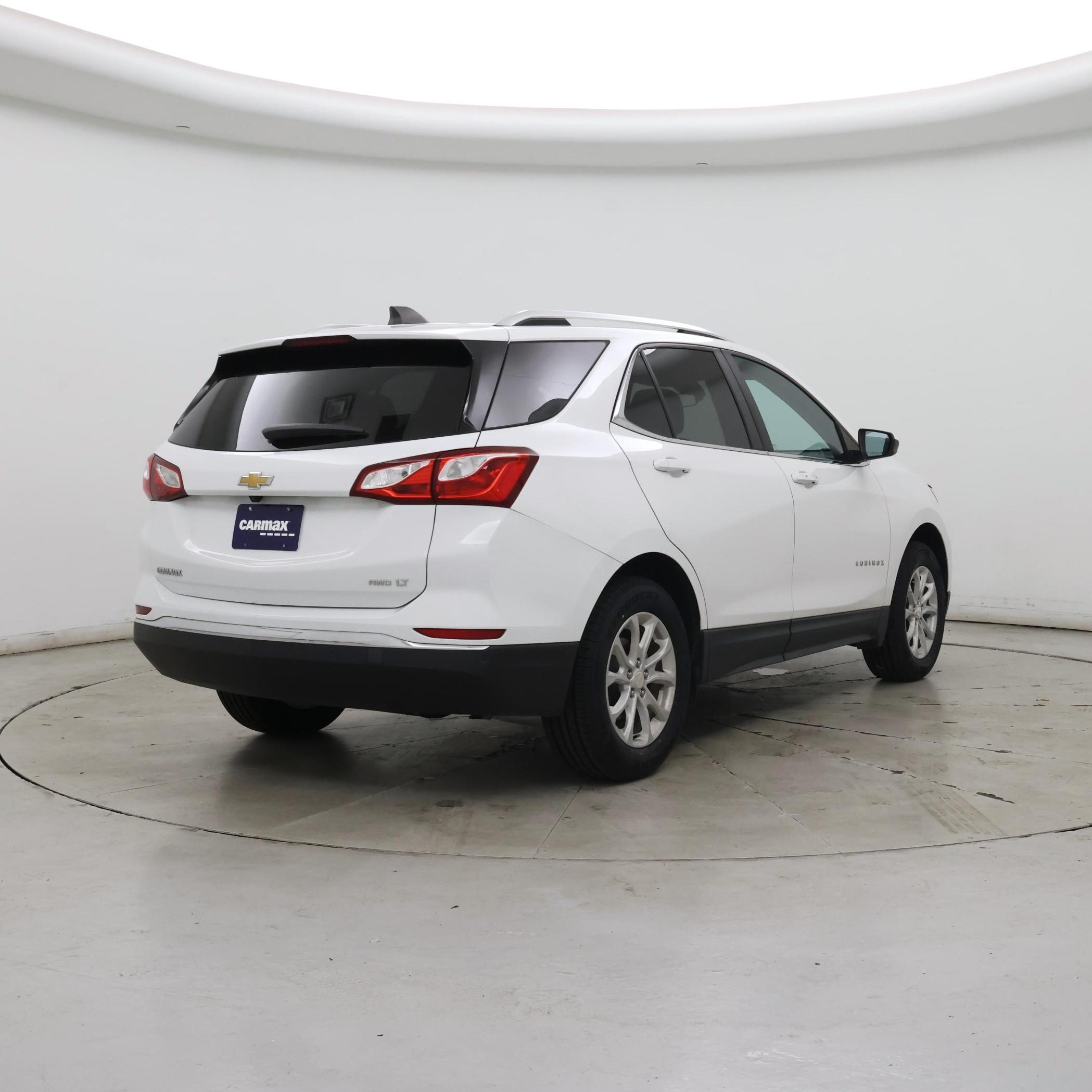 Thumbnail: 2021 Chevrolet Equinox - 8