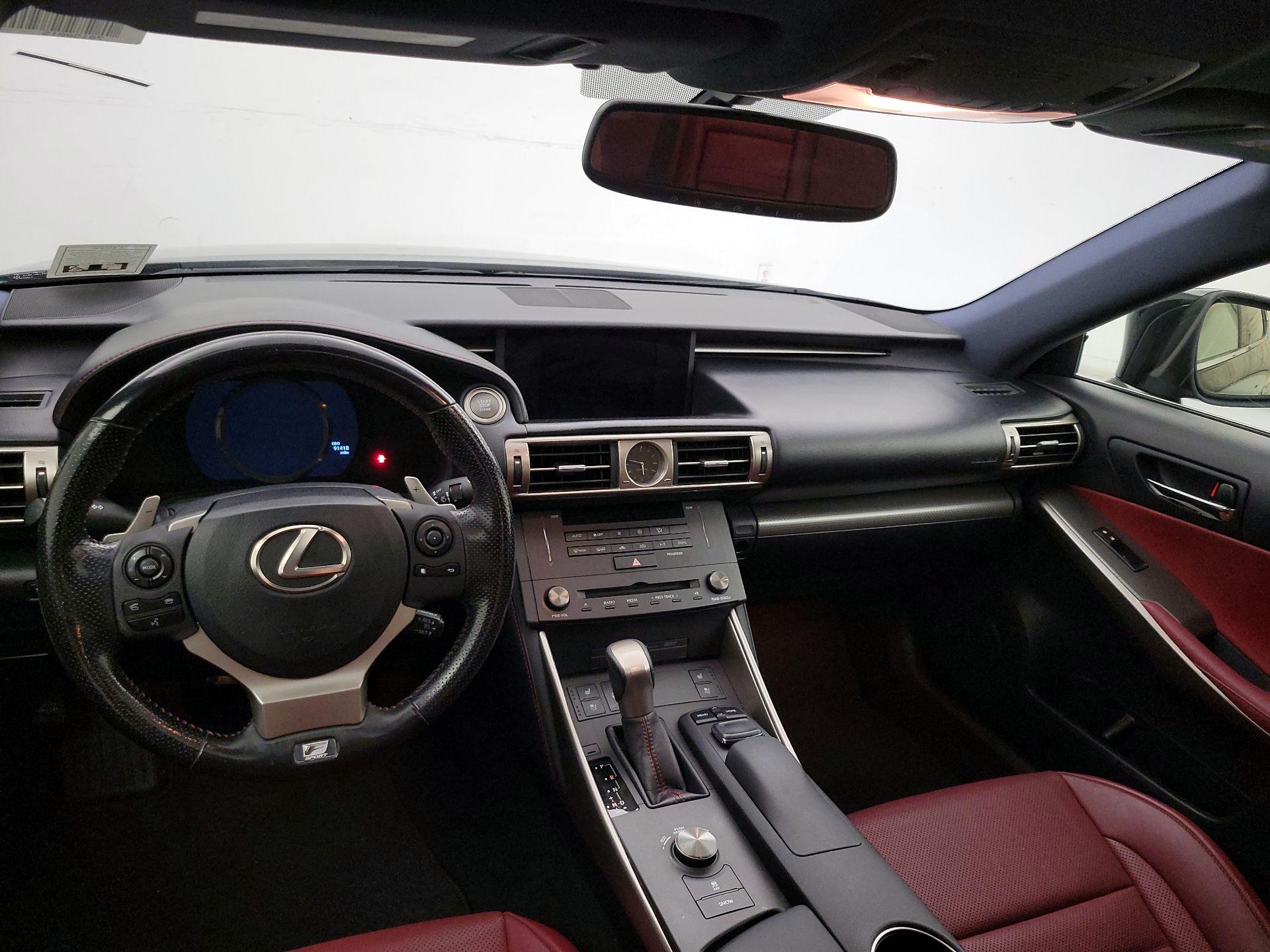 Thumbnail: 2016 Lexus IS - 9
