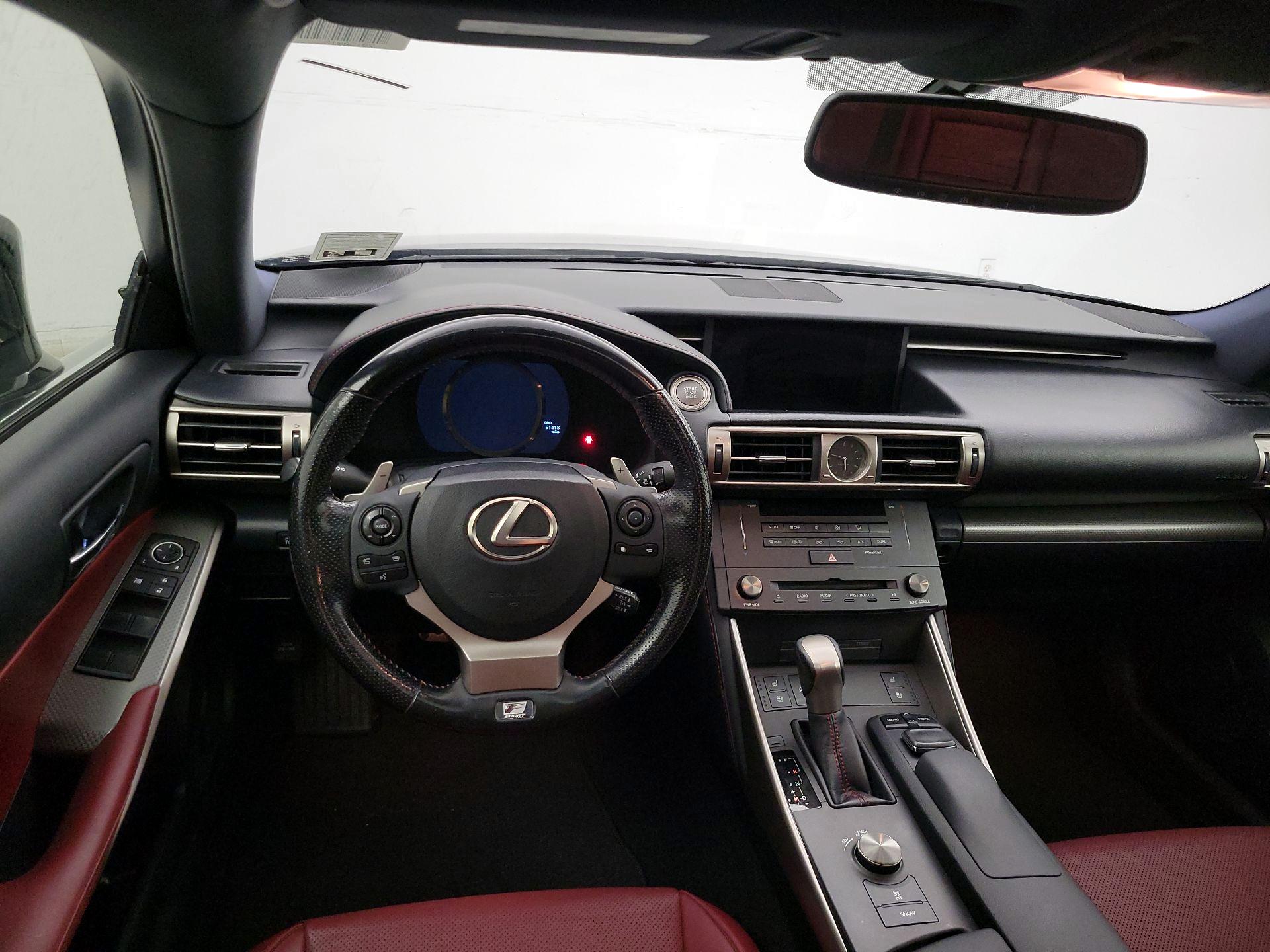 Thumbnail: 2016 Lexus IS - 10