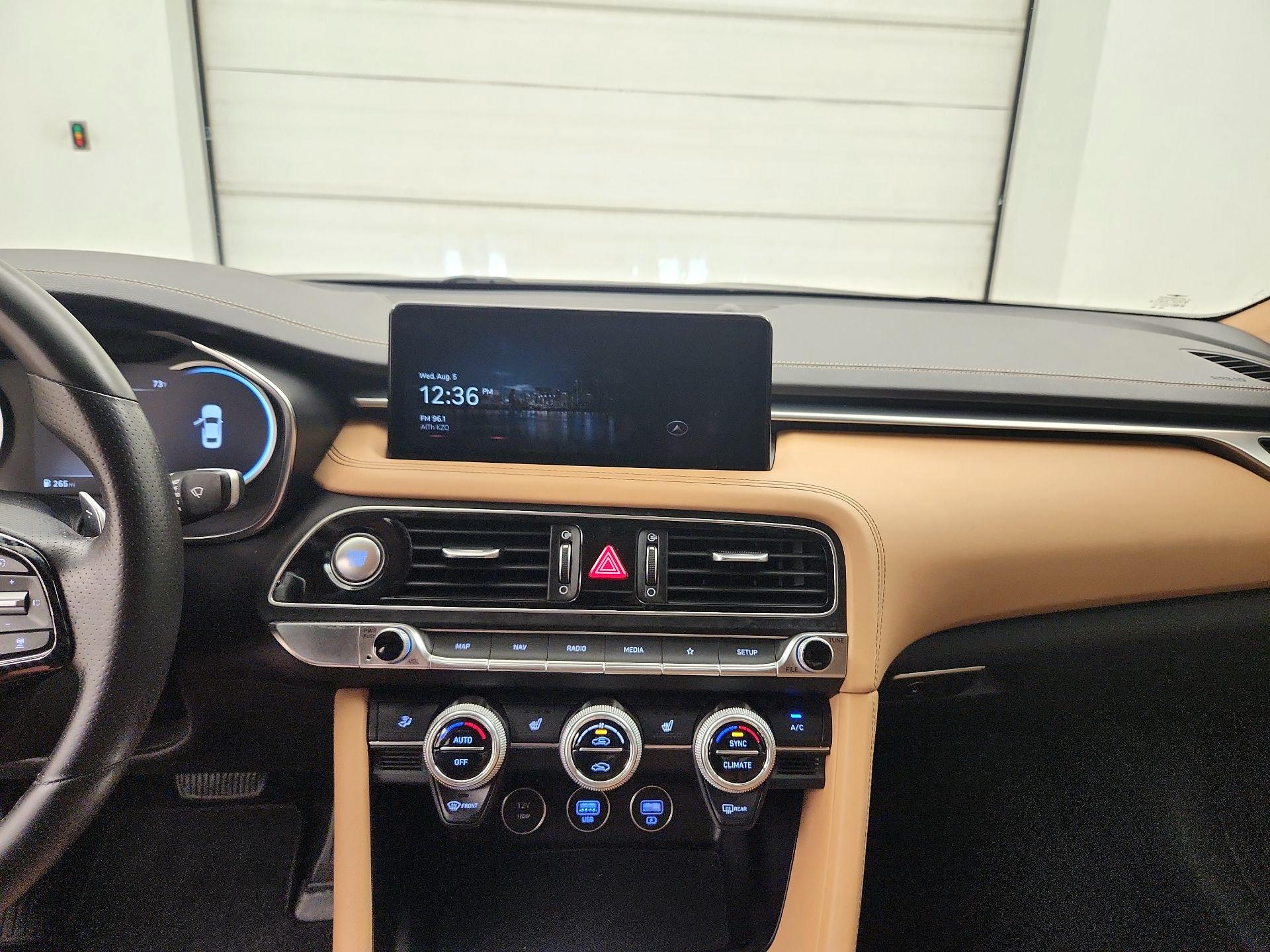 Thumbnail: 2022 Genesis G70 - 9