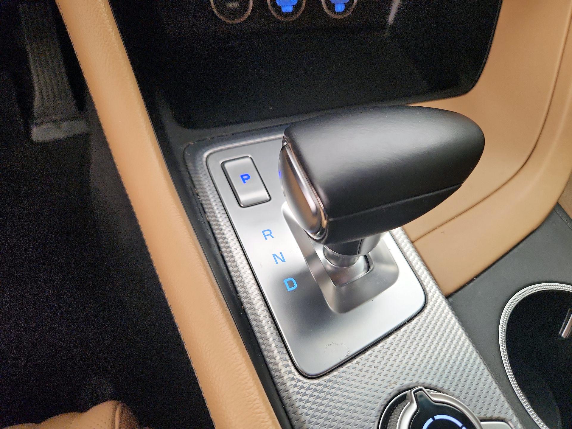 Thumbnail: 2022 Genesis G70 - 18
