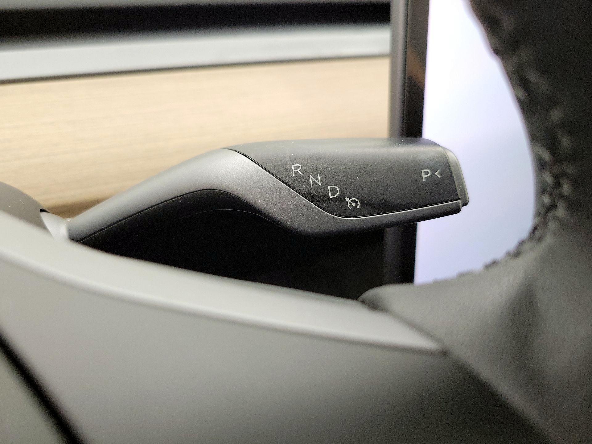 Thumbnail: 2023 Tesla Model 3 - 16
