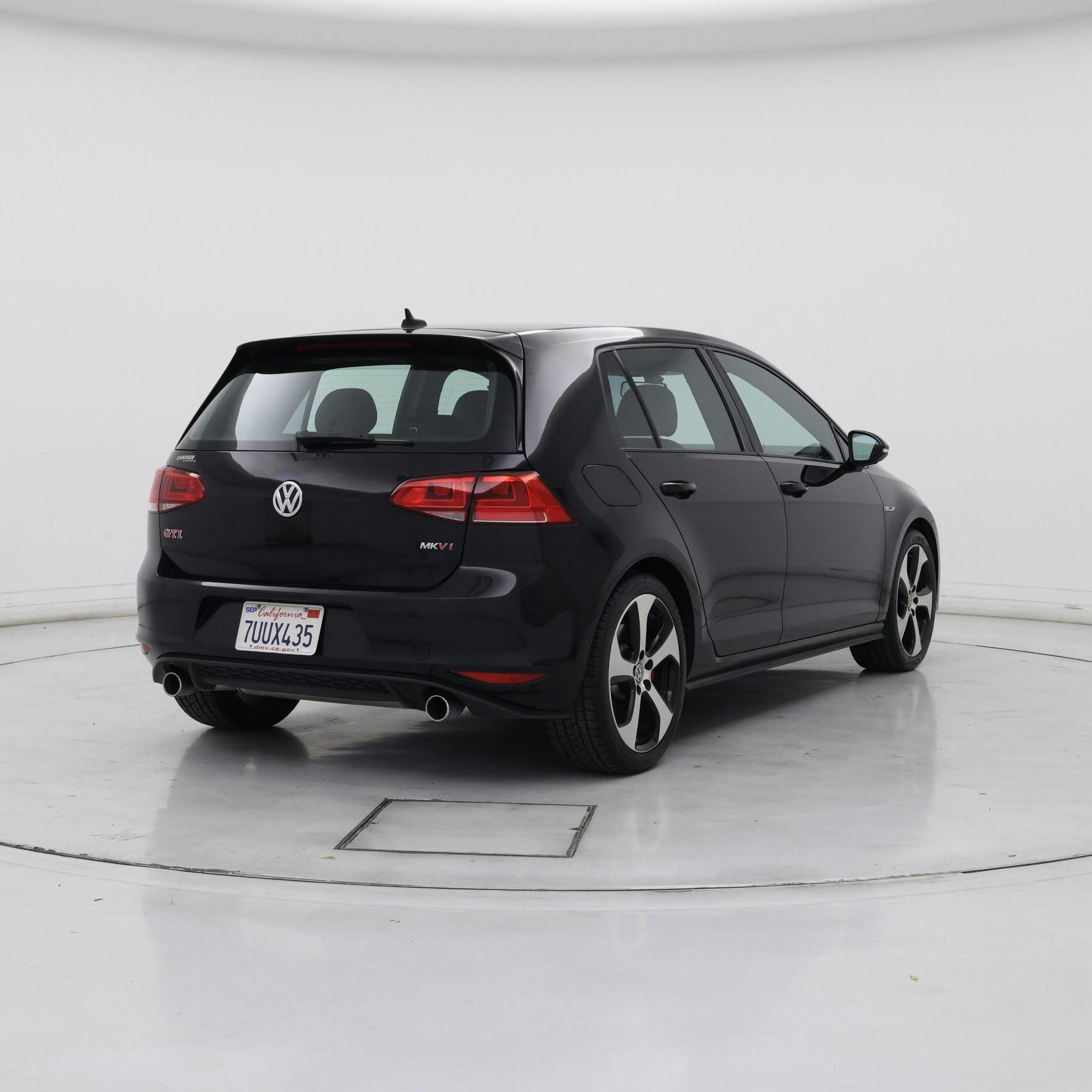 Thumbnail: 2017 Volkswagen Golf - 8