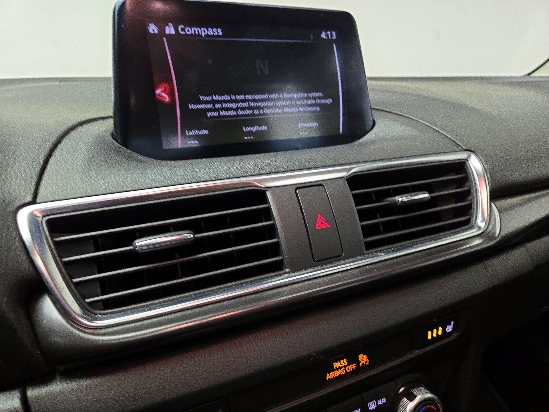 Thumbnail: 2018 Mazda Mazda3 - 14