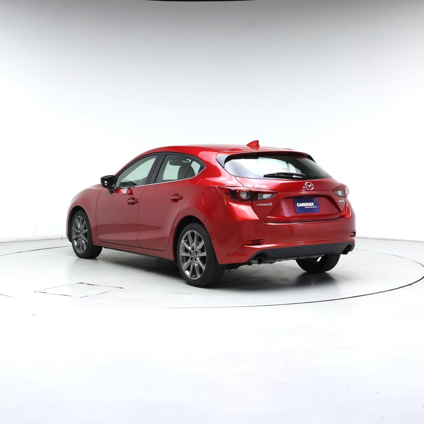 Thumbnail: 2018 Mazda Mazda3 - 2