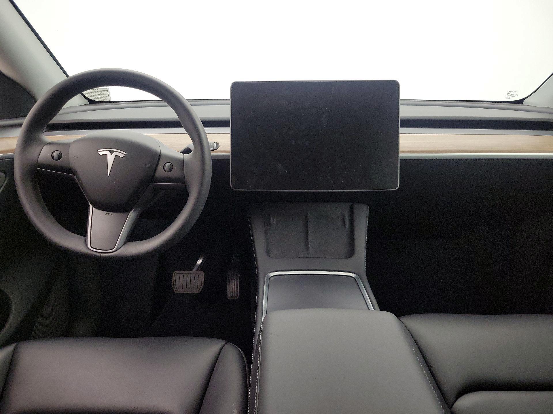 Thumbnail: 2024 Tesla Model Y - 9
