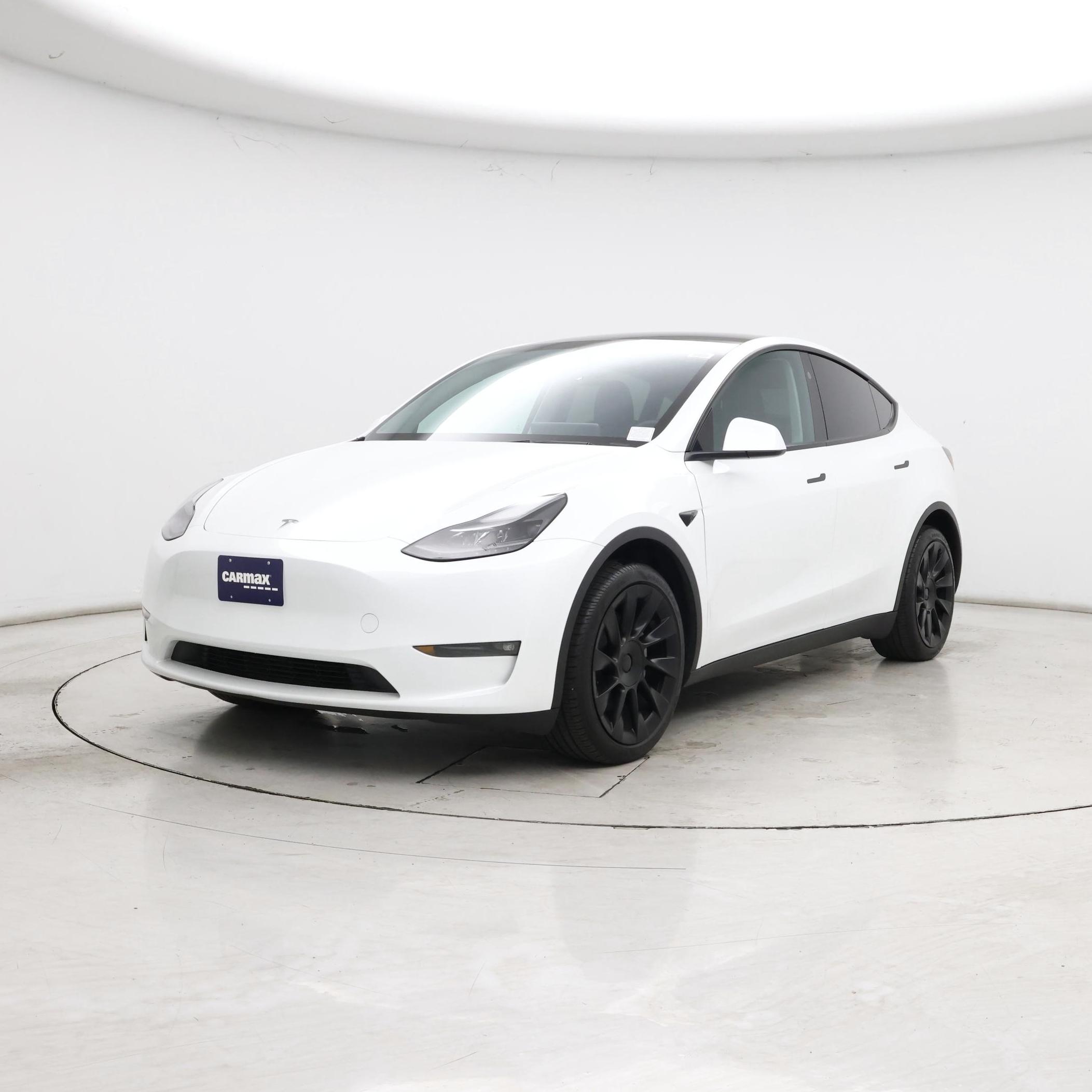 Thumbnail: 2024 Tesla Model Y - 4