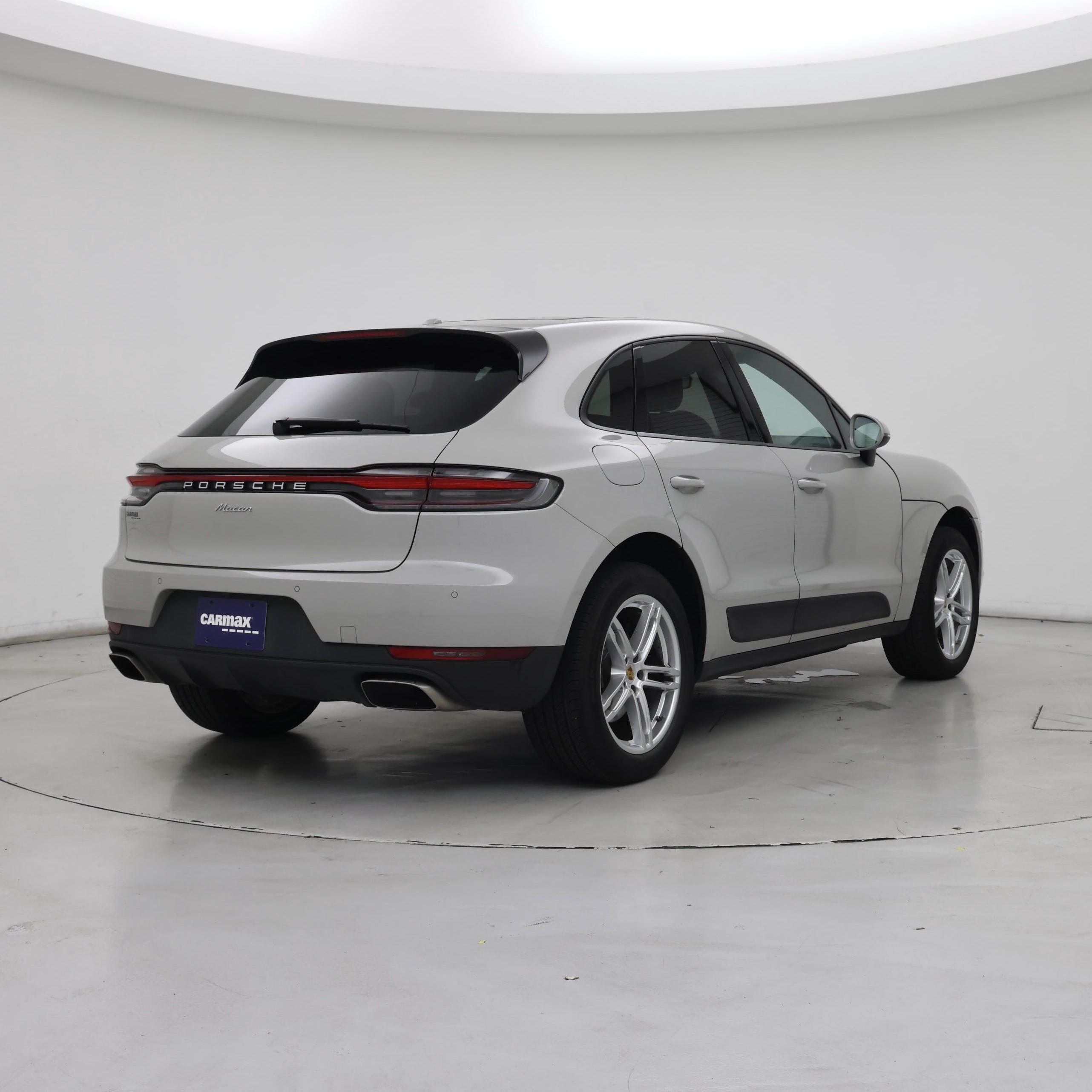 Thumbnail: 2021 Porsche Macan - 8