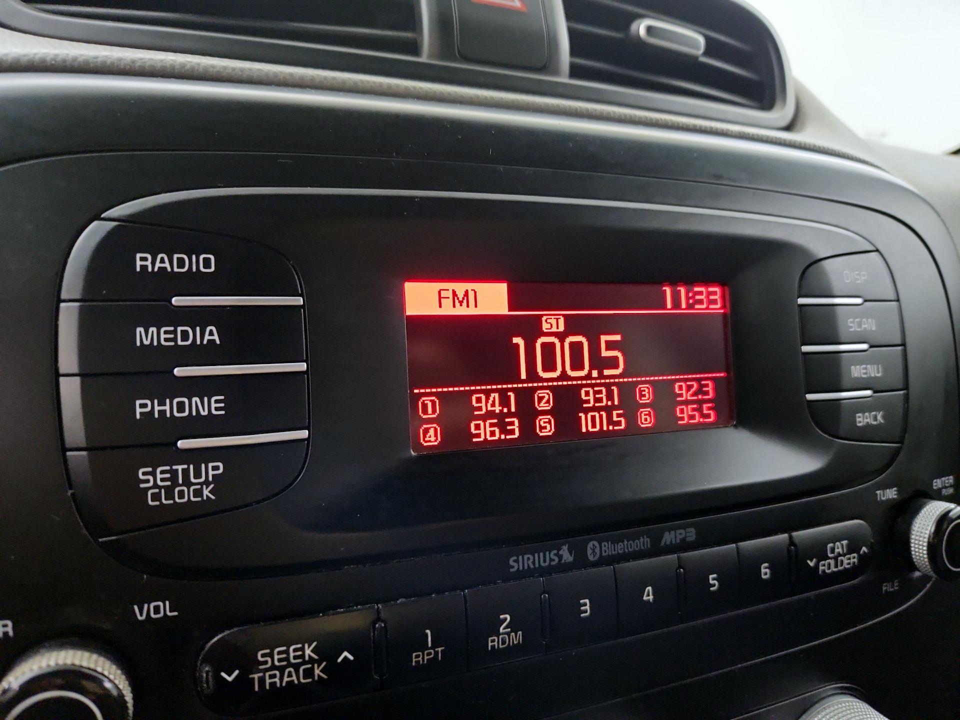 Thumbnail: 2015 Kia Soul - 14