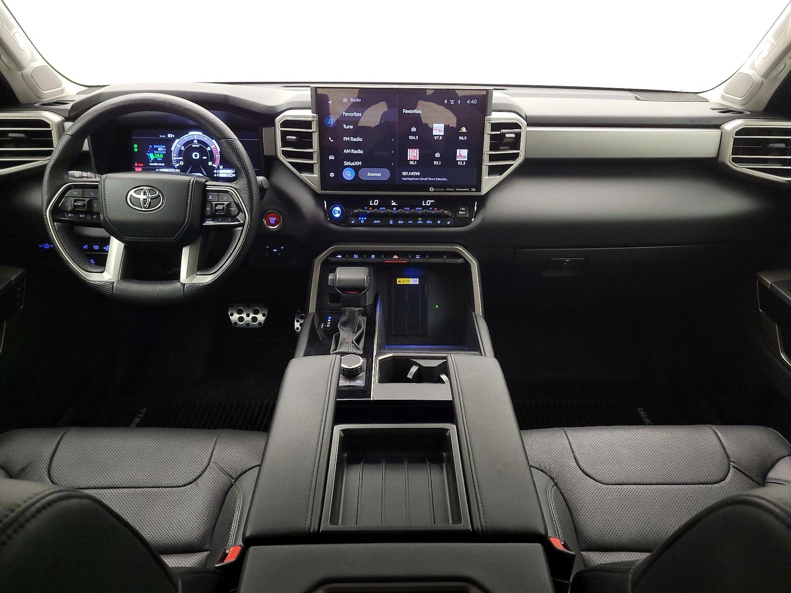 Apple CarPlay® & Android Auto™