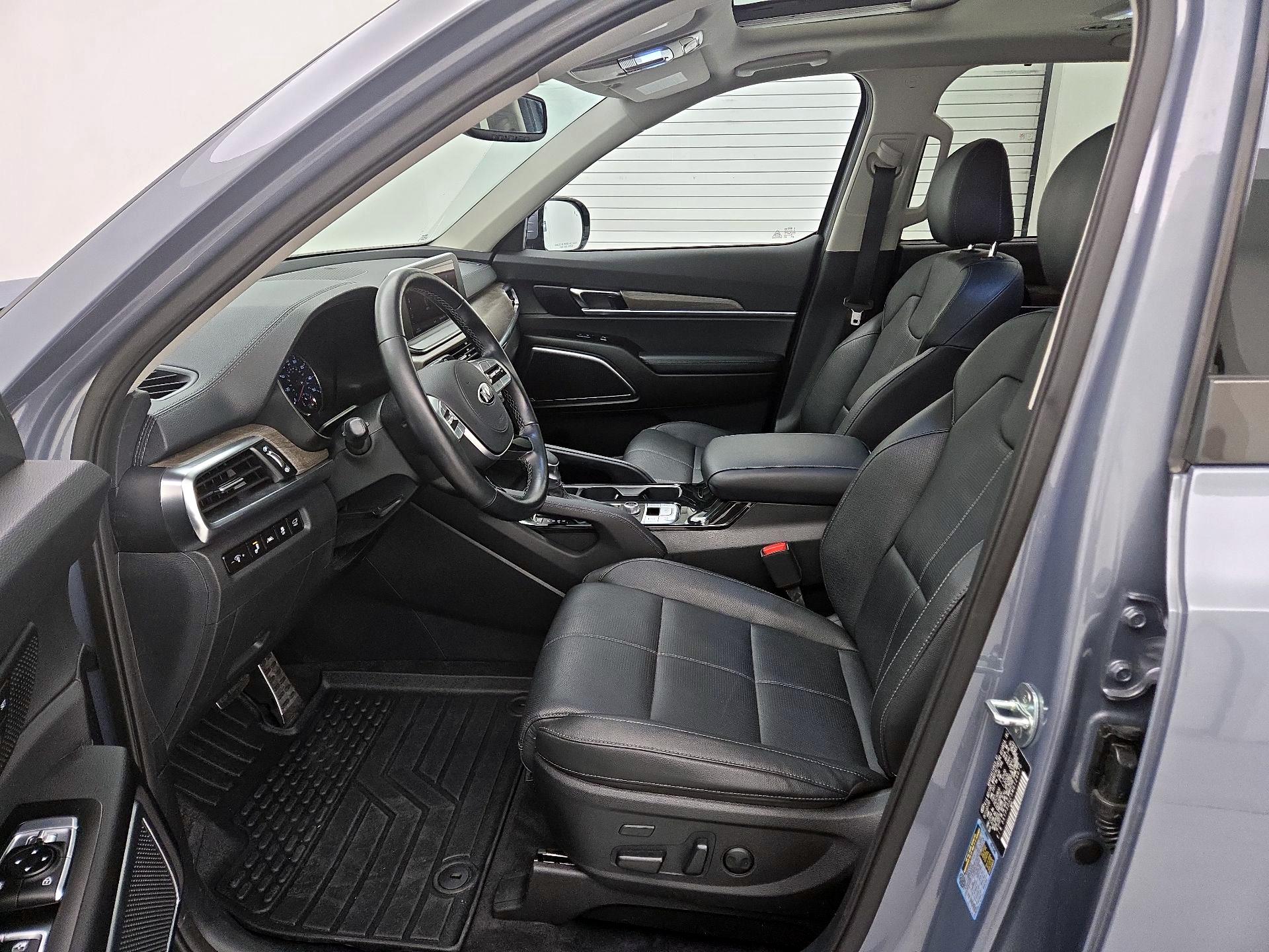 Thumbnail: 2021 Kia Telluride - 11