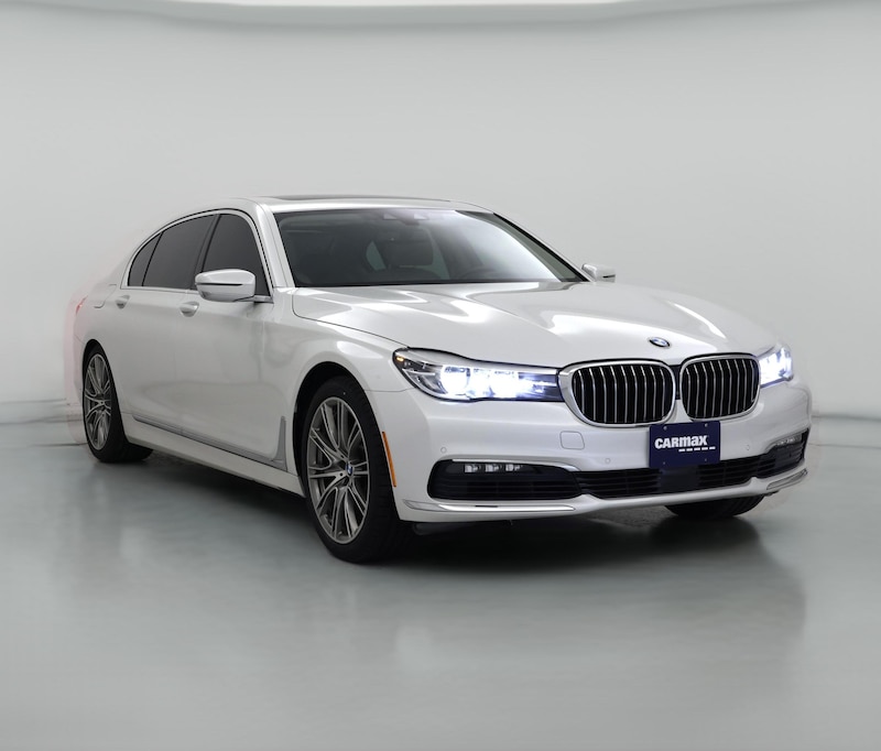 2016 BMW 740 I