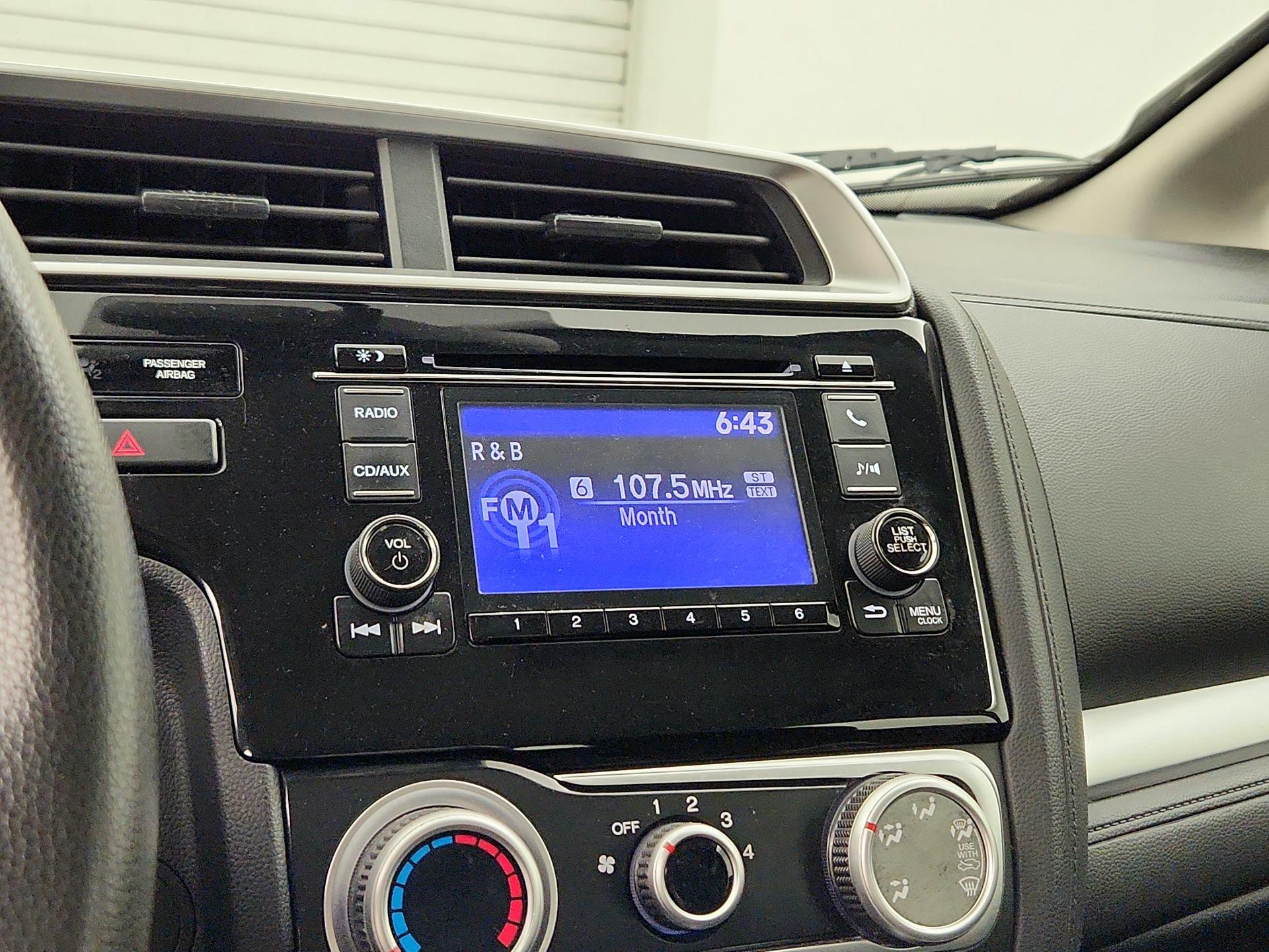 Thumbnail: 2015 Honda Fit - 15