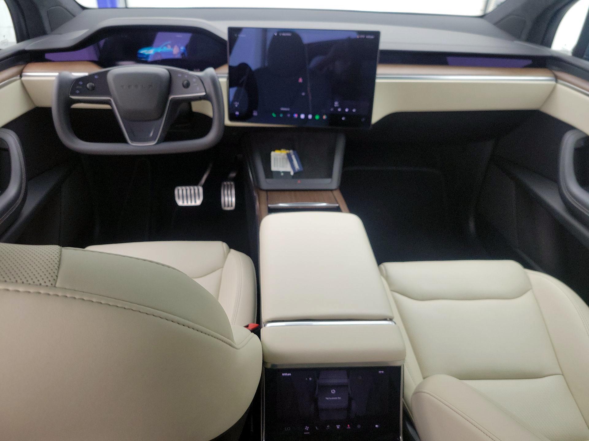 Thumbnail: 2023 Tesla Model X - 9