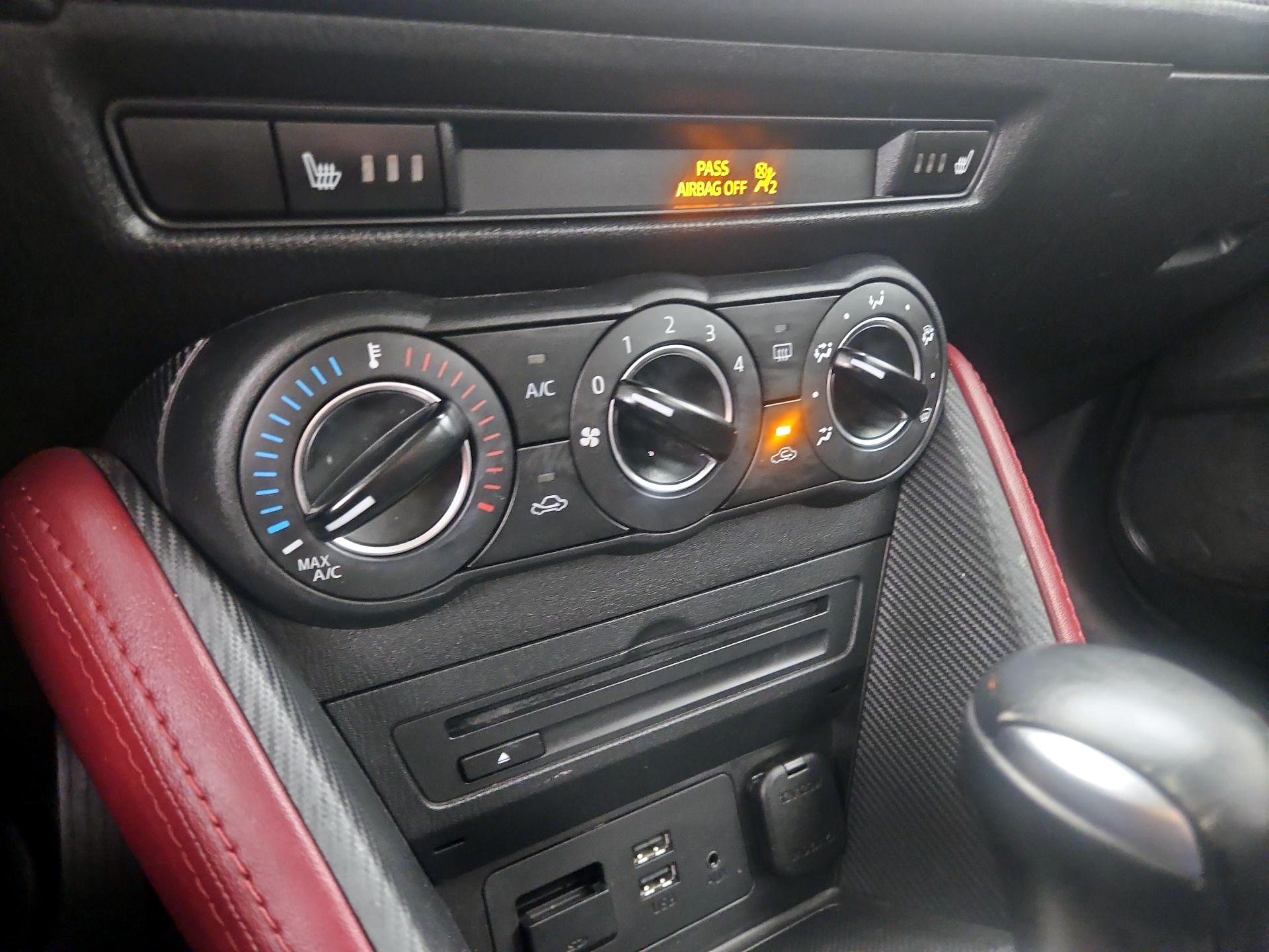 Thumbnail: 2016 Mazda CX-3 - 17