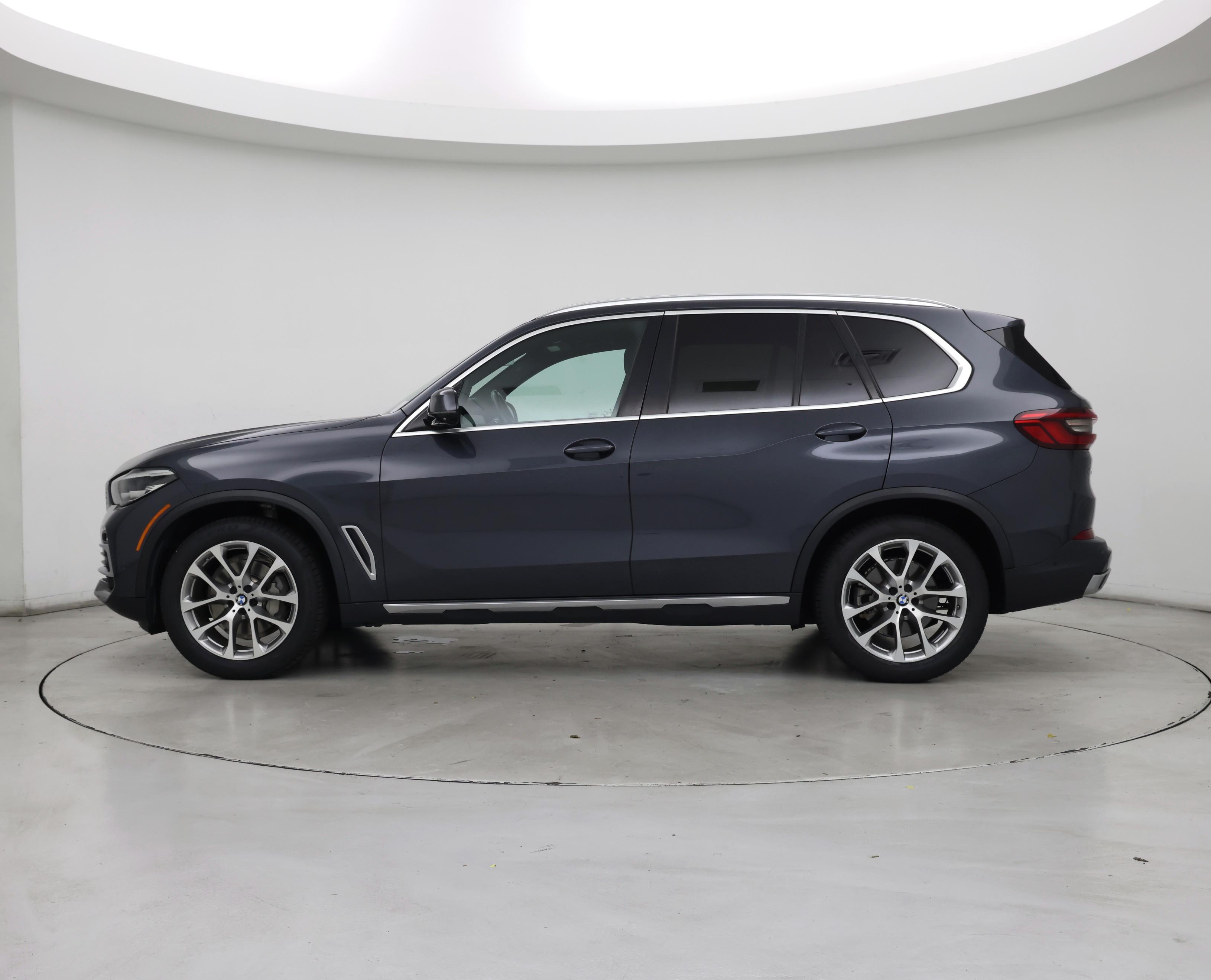Thumbnail: 2020 BMW X5 - 3