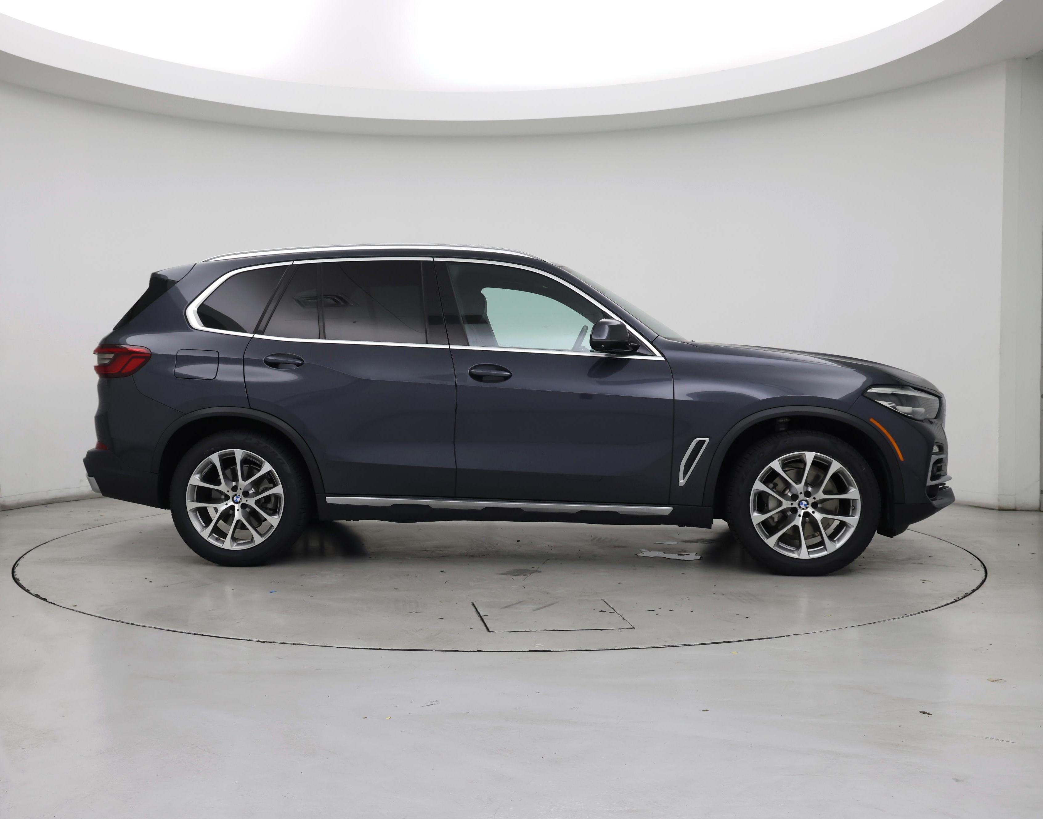 Thumbnail: 2020 BMW X5 - 7