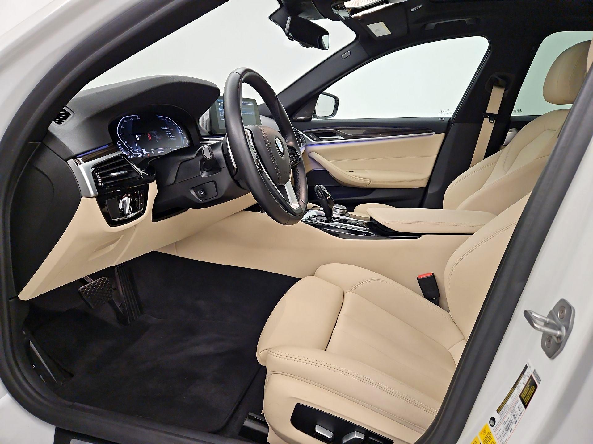 Thumbnail: 2020 BMW 5 Series - 11