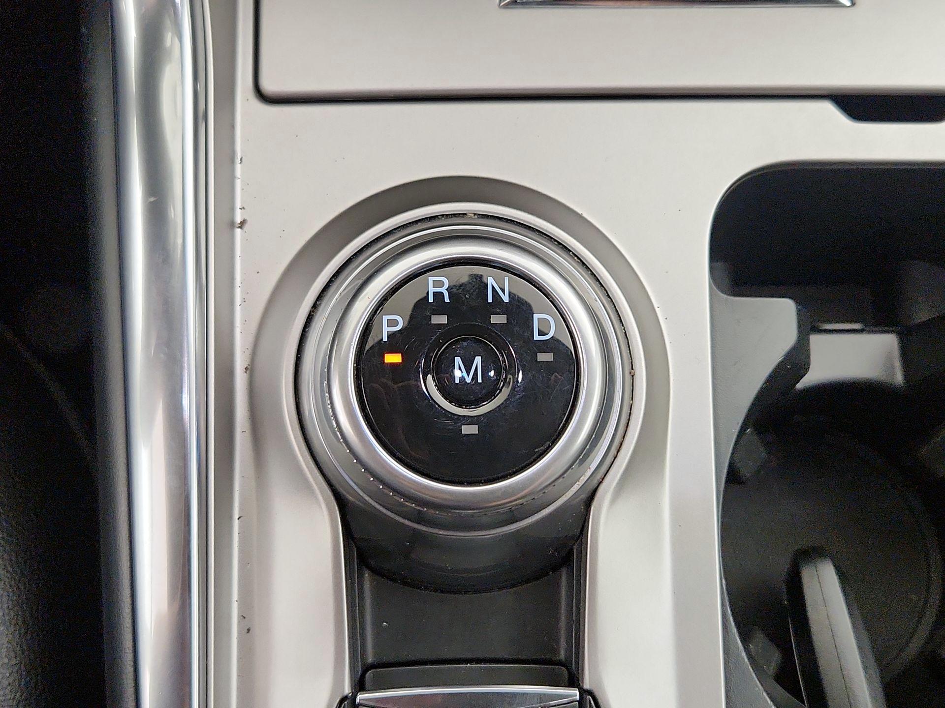 Thumbnail: 2021 Ford Explorer - 18