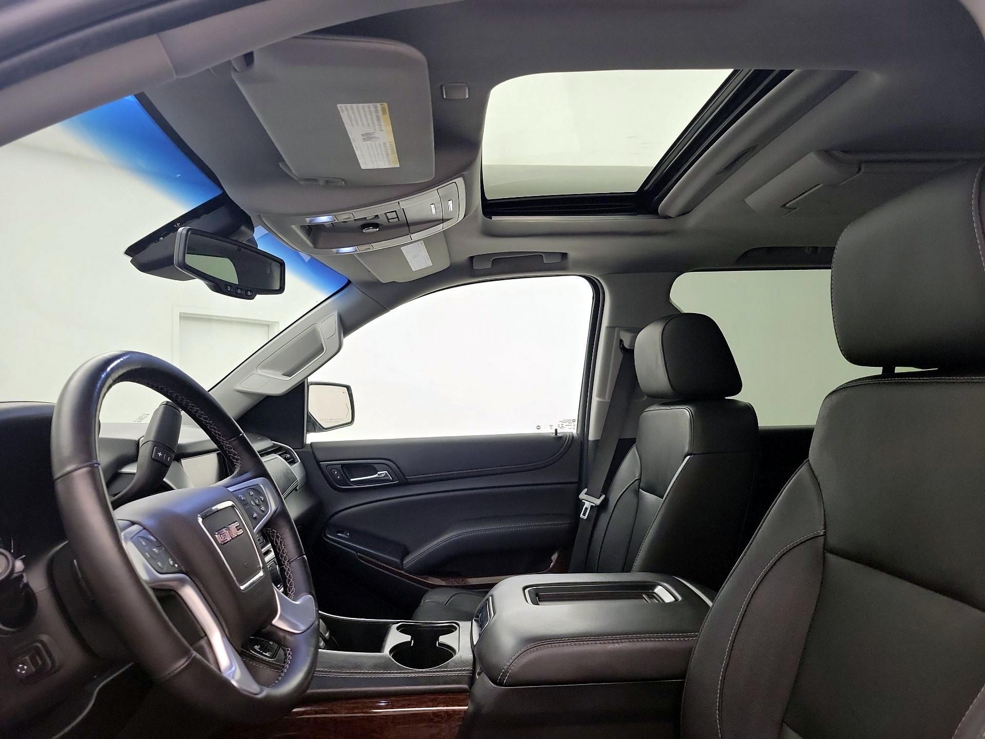 Thumbnail: 2020 GMC Yukon XL - 20