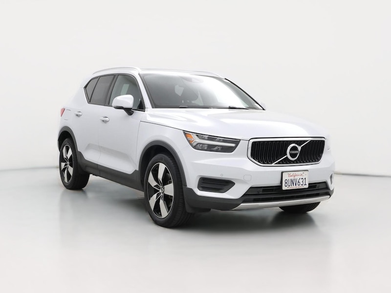 2020 Volvo XC40 T4 Momentum -
                  Modesto, CA