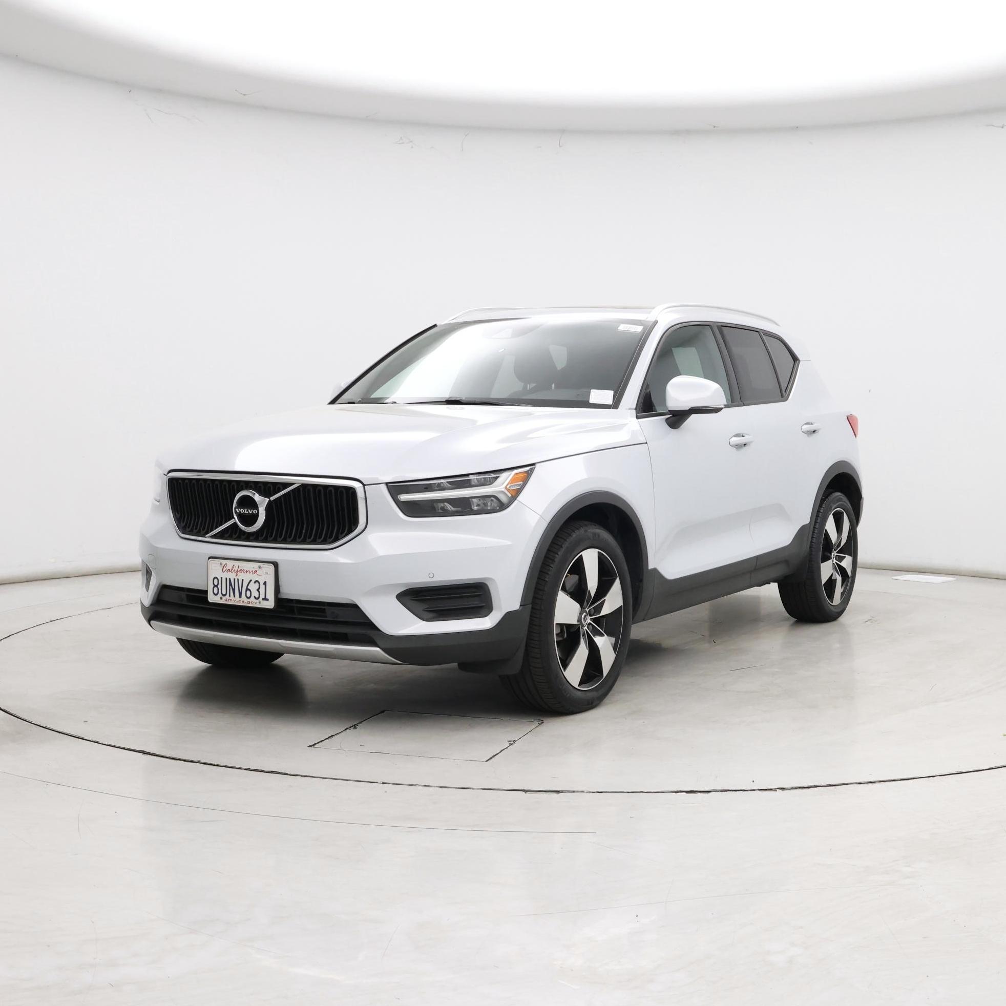 Thumbnail: 2020 Volvo XC40 - 4
