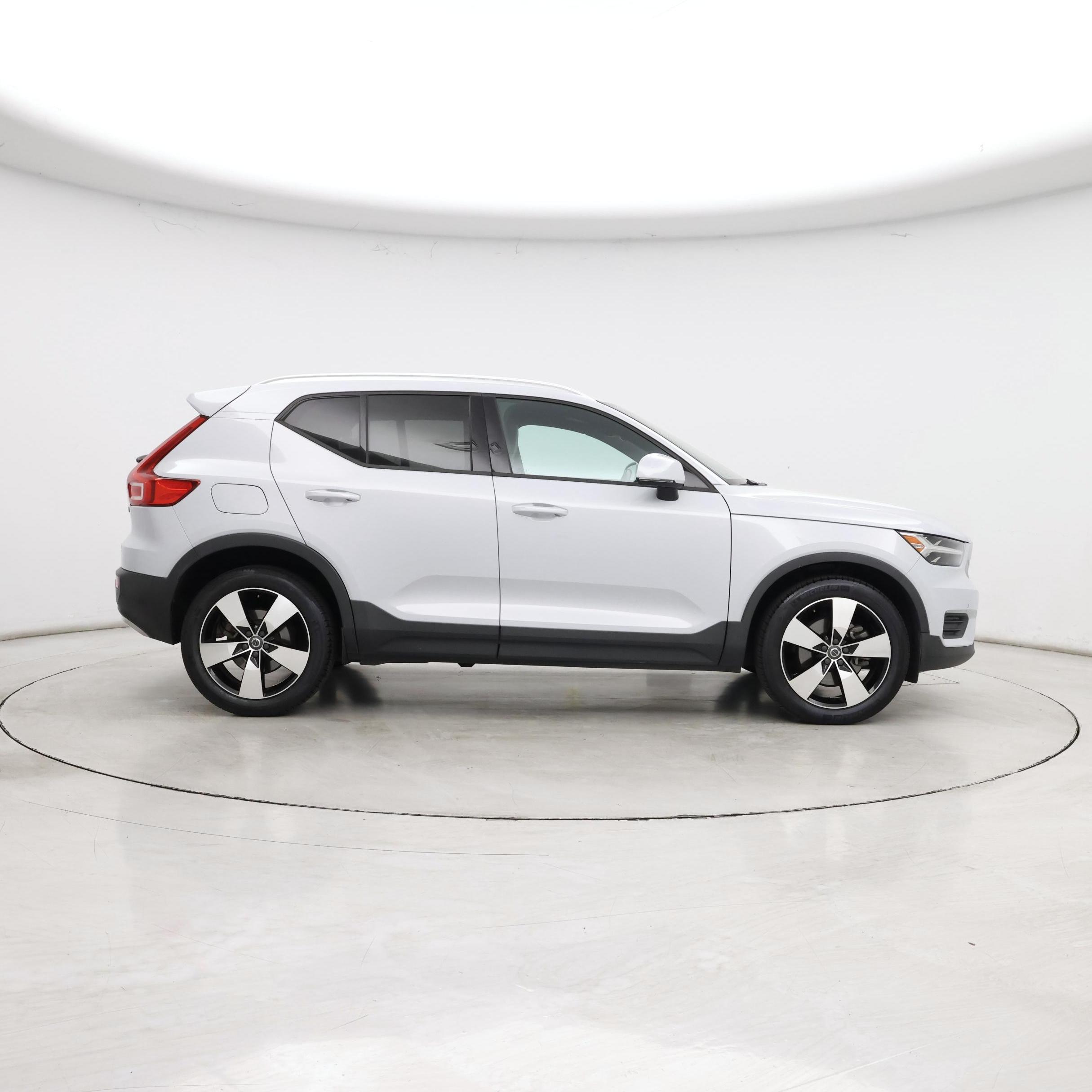 Thumbnail: 2020 Volvo XC40 - 7