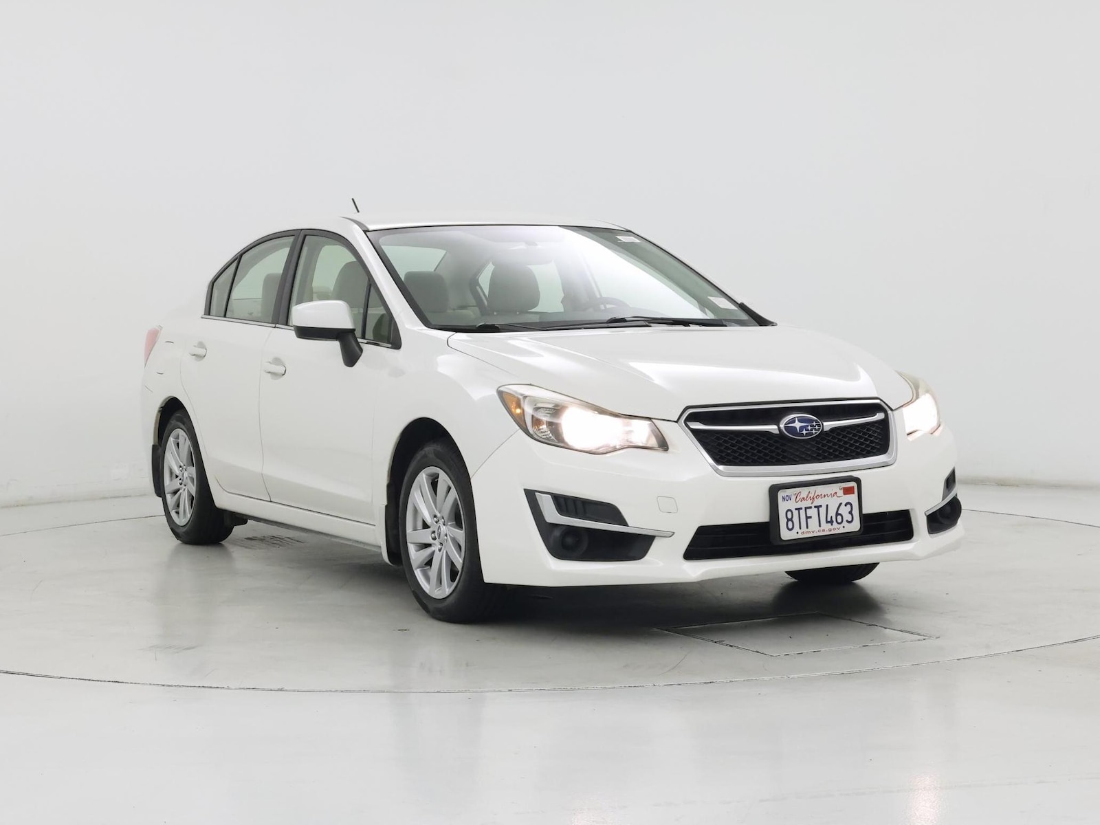 2016 Subaru Impreza Premium - Photo 2