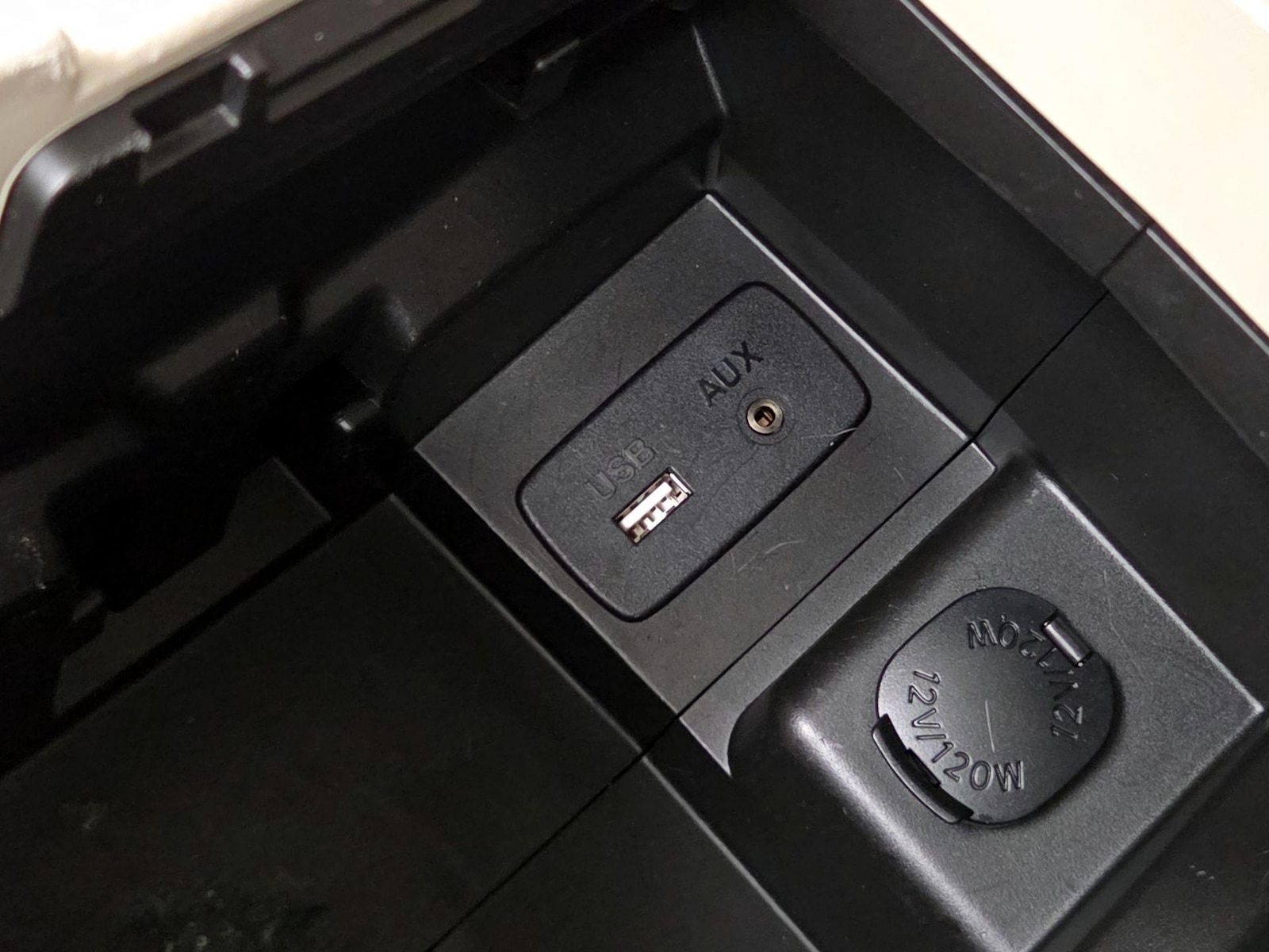 2016 Subaru Impreza Premium - Photo 18