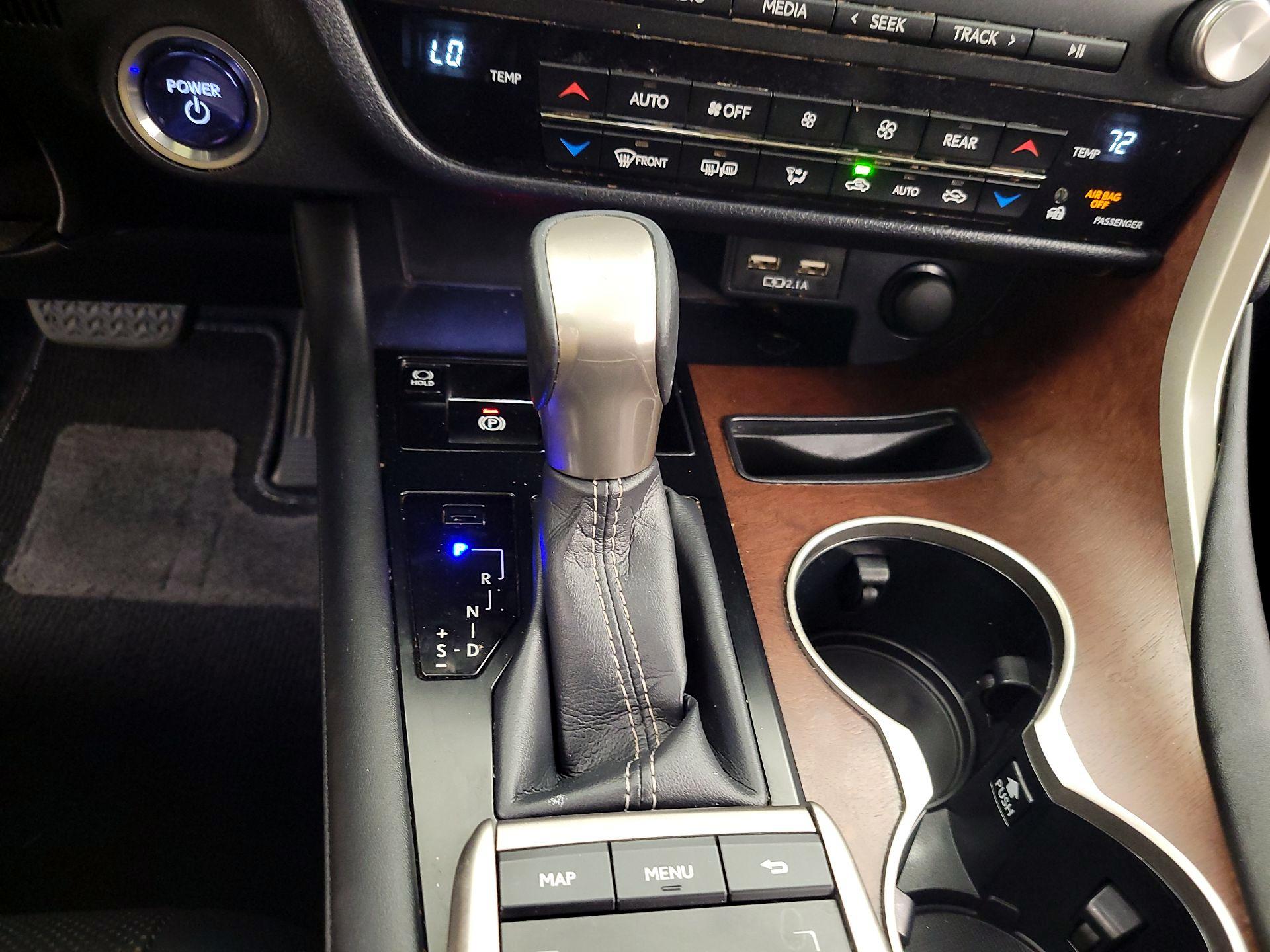 Thumbnail: 2020 Lexus RX - 17