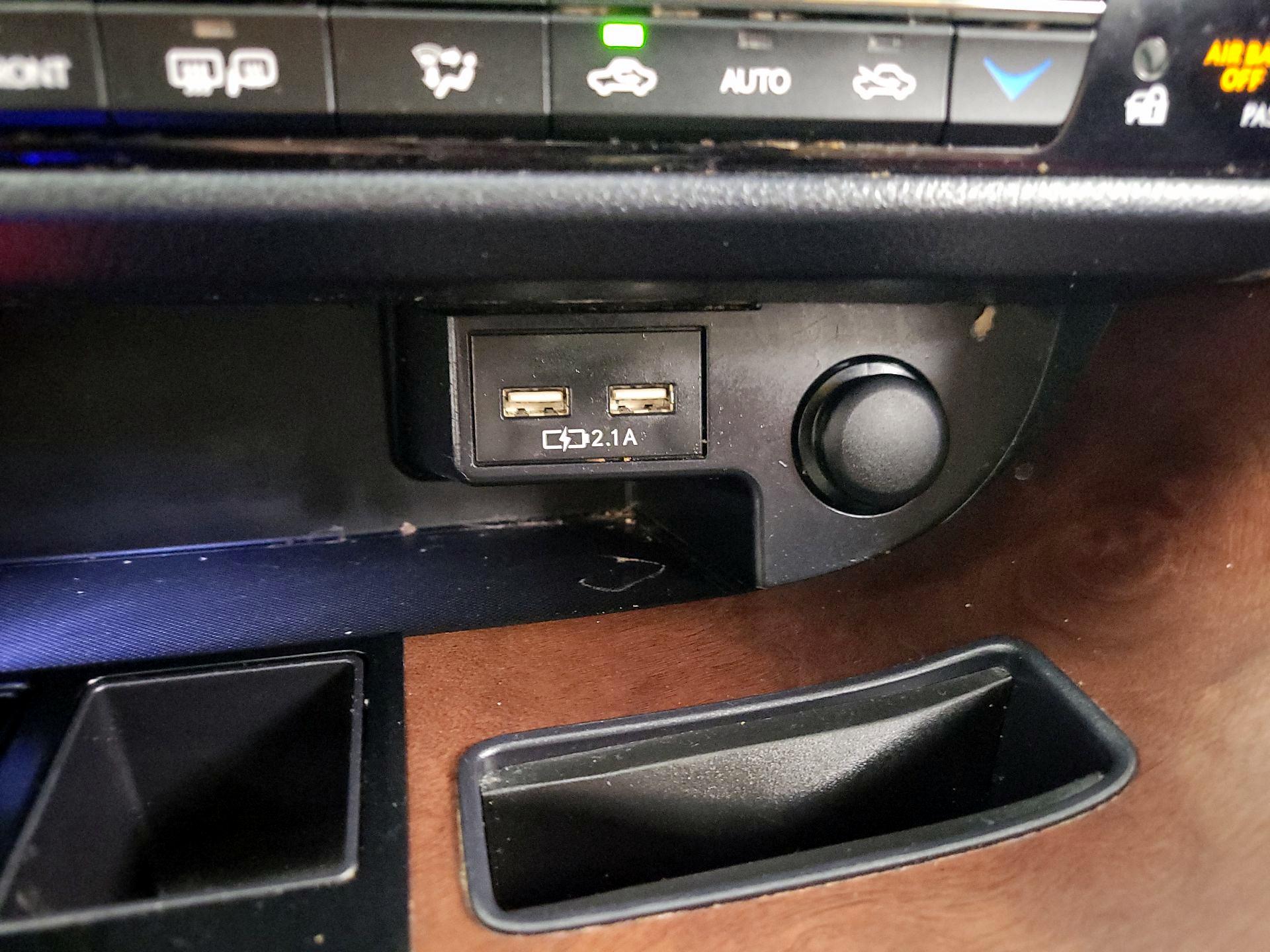 Thumbnail: 2020 Lexus RX - 18