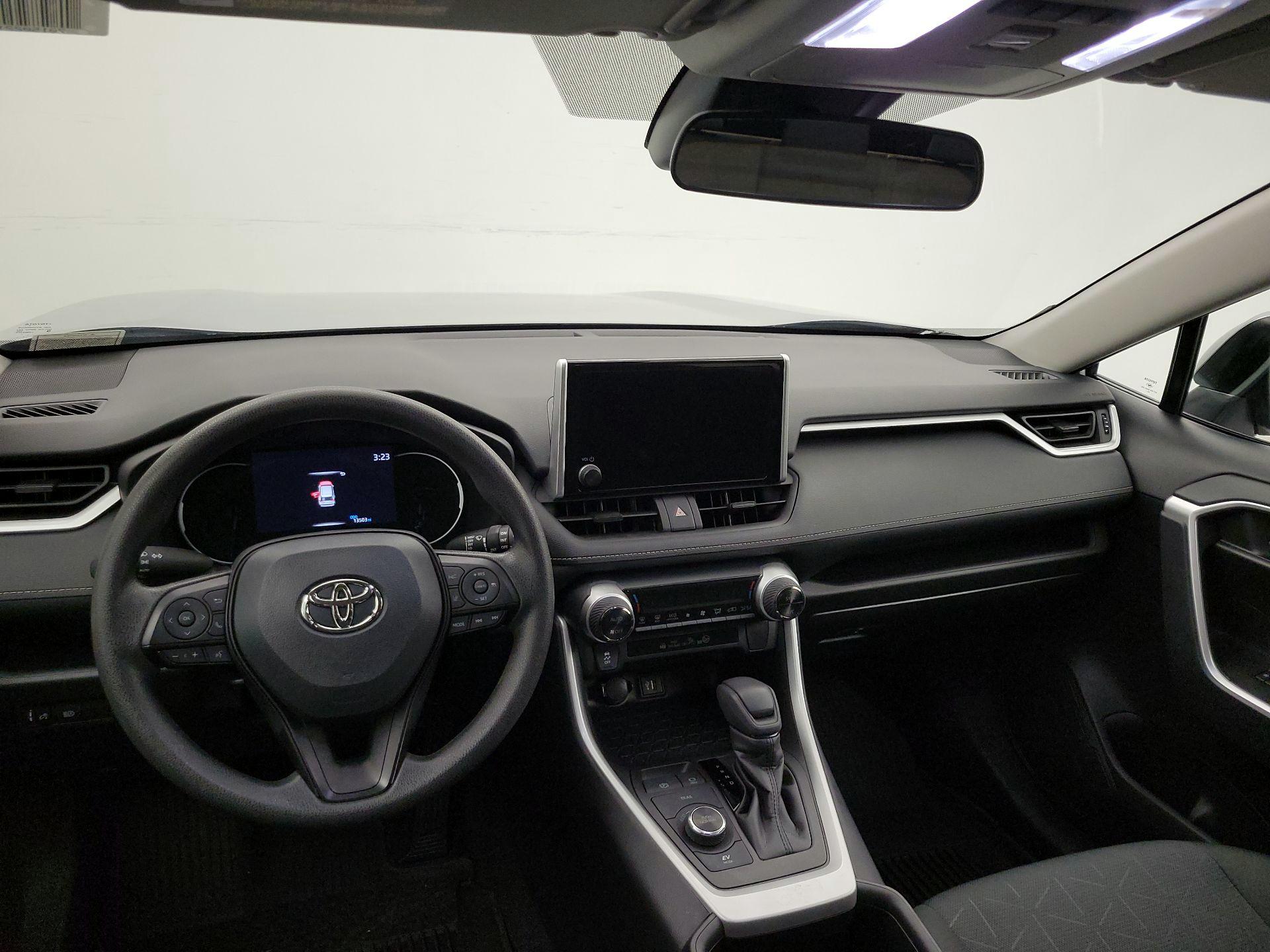 Thumbnail: 2024 Toyota RAV4 - 9