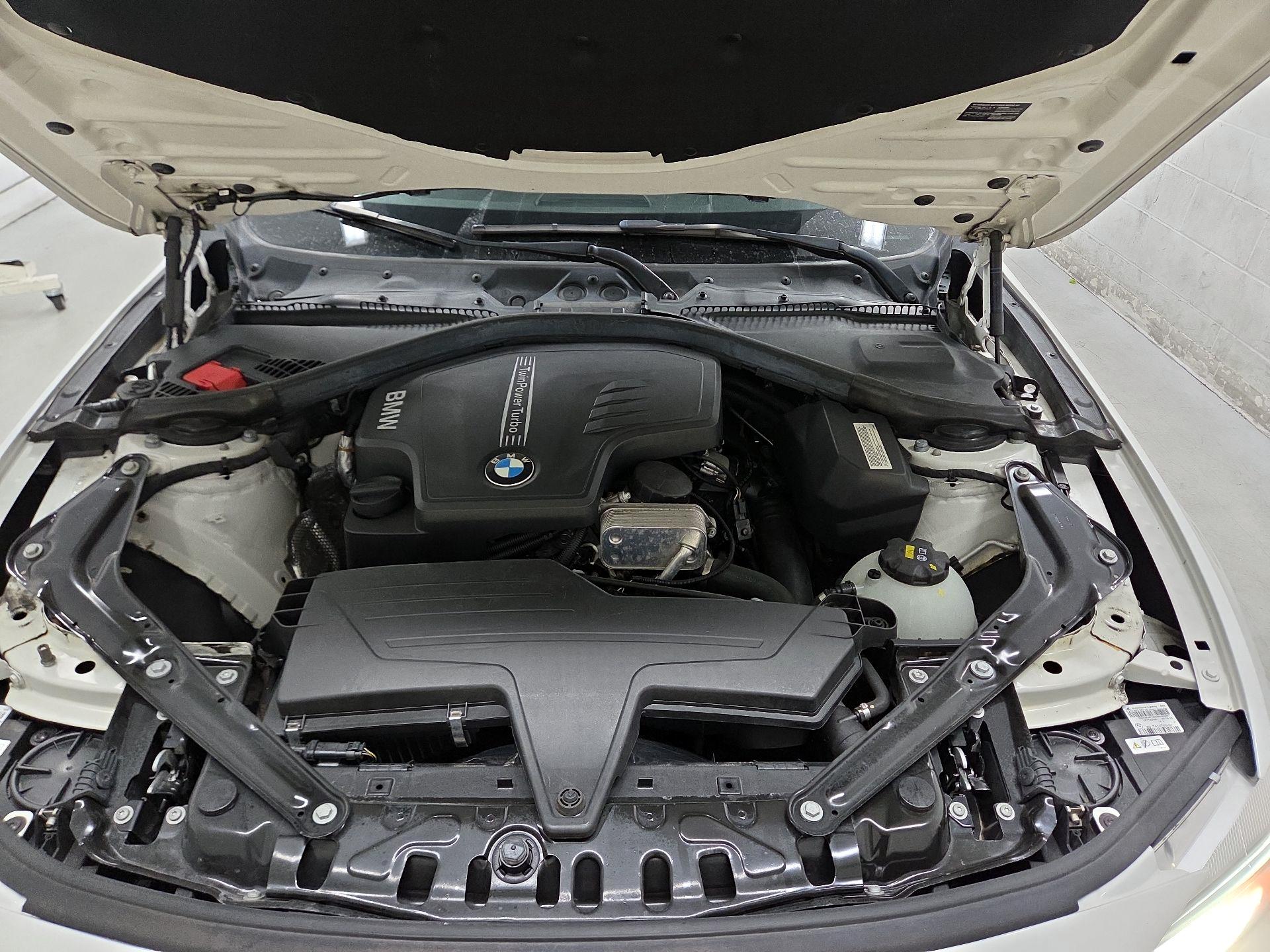 Thumbnail: 2015 BMW 4 Series - 15