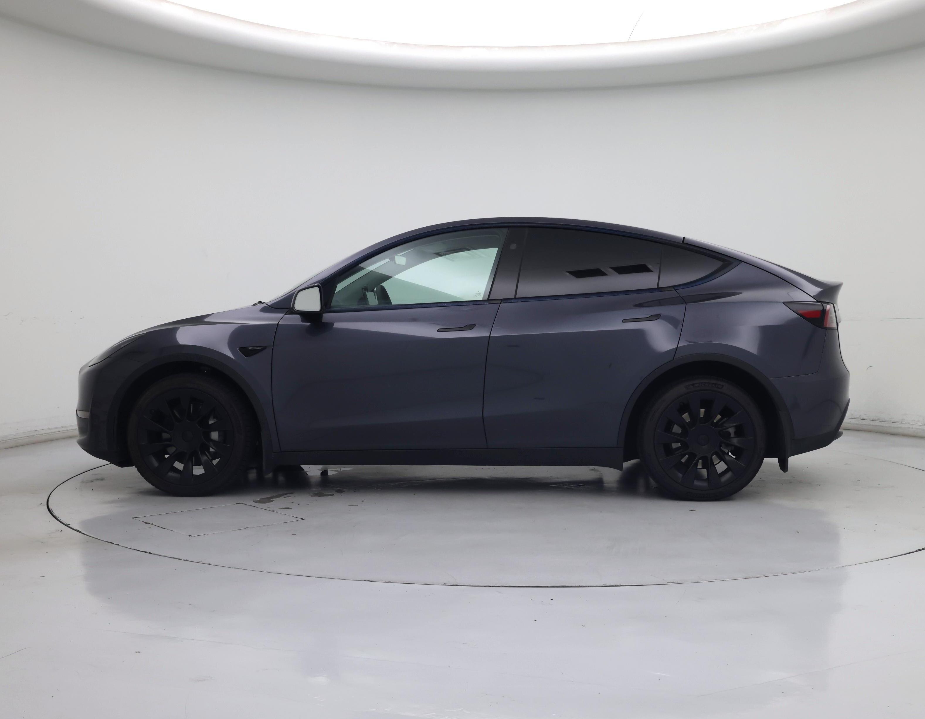 Thumbnail: 2023 Tesla Model Y - 3
