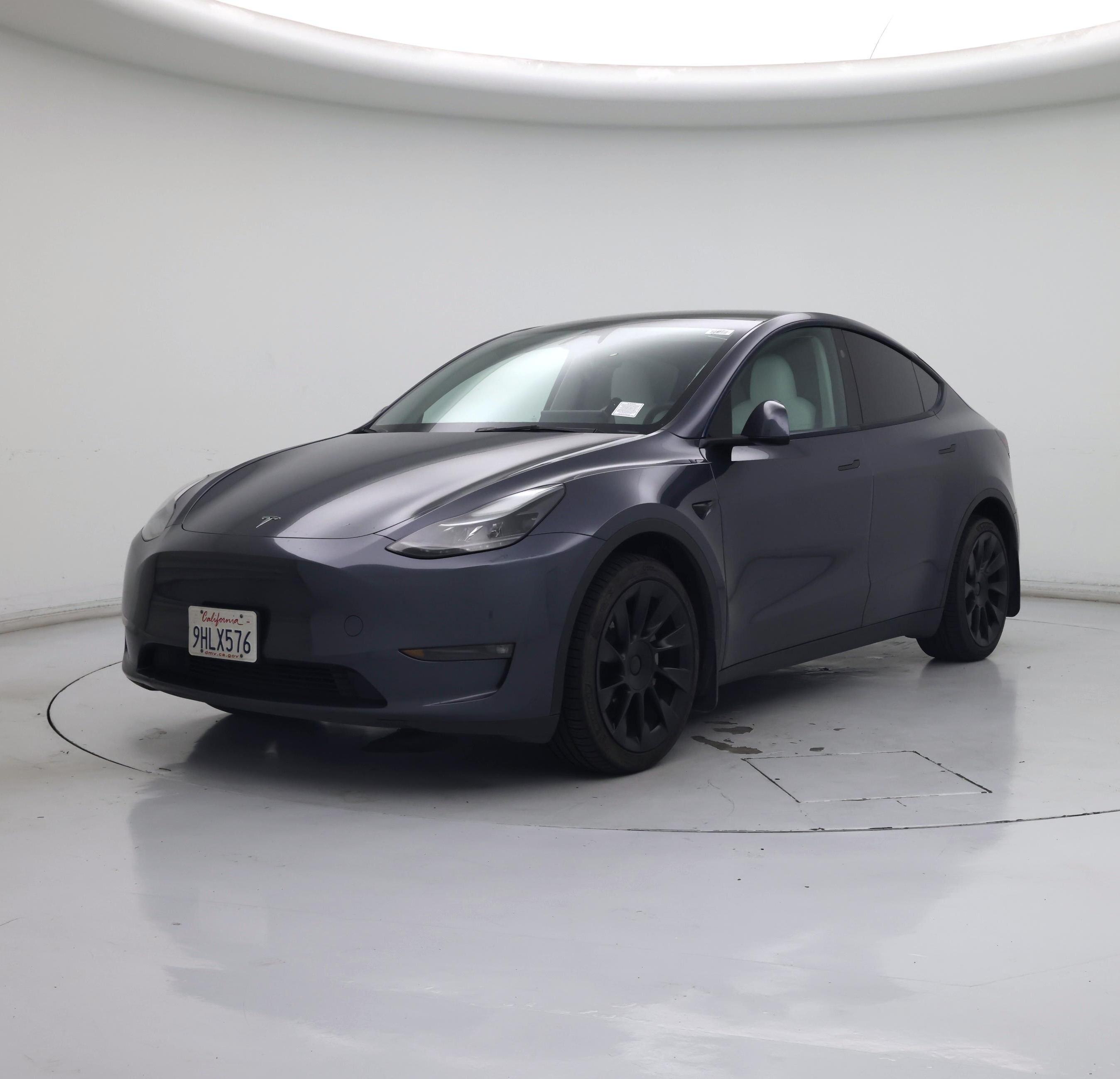 Thumbnail: 2023 Tesla Model Y - 4