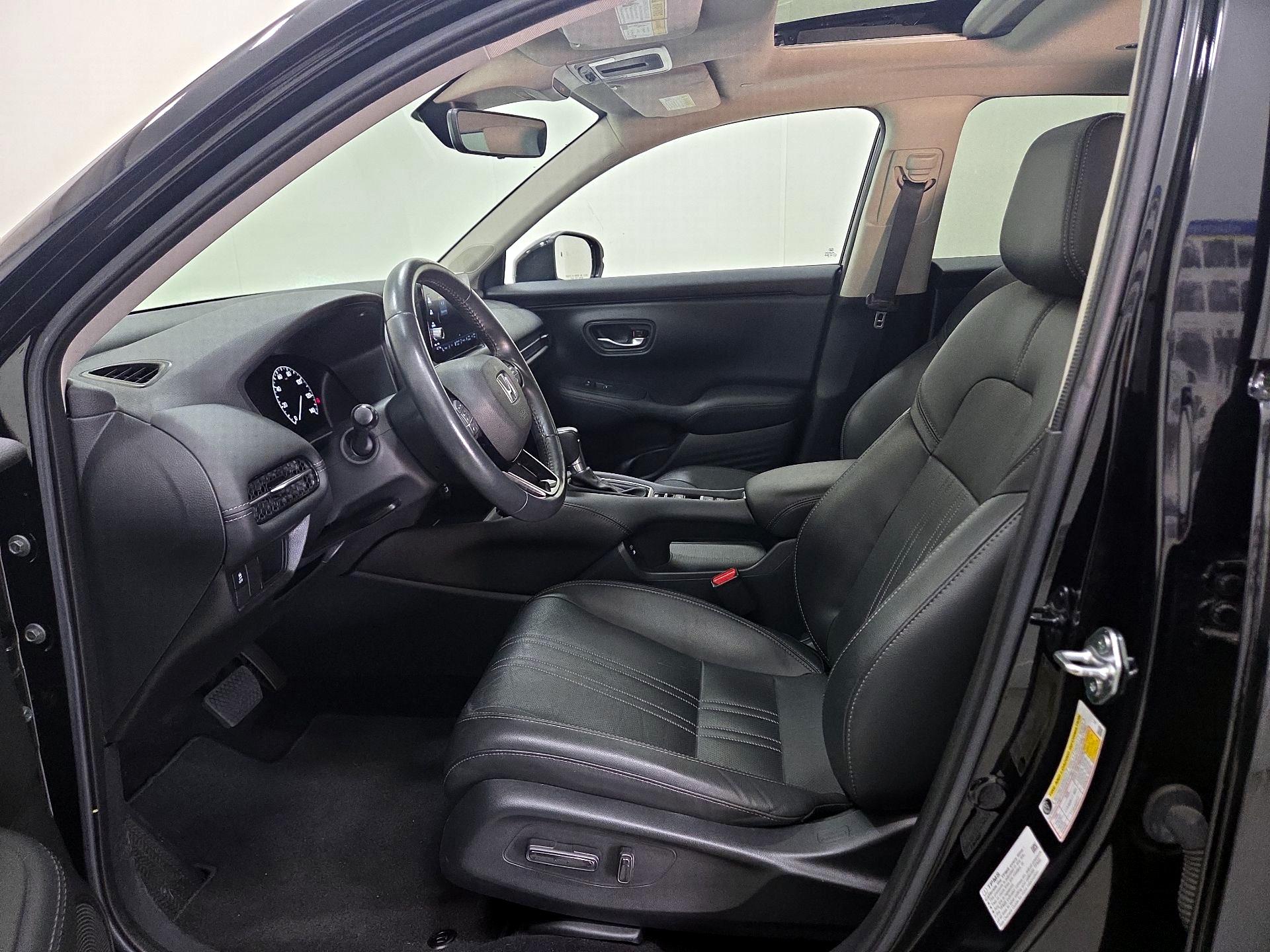 Thumbnail: 2025 Honda HR-V - 11