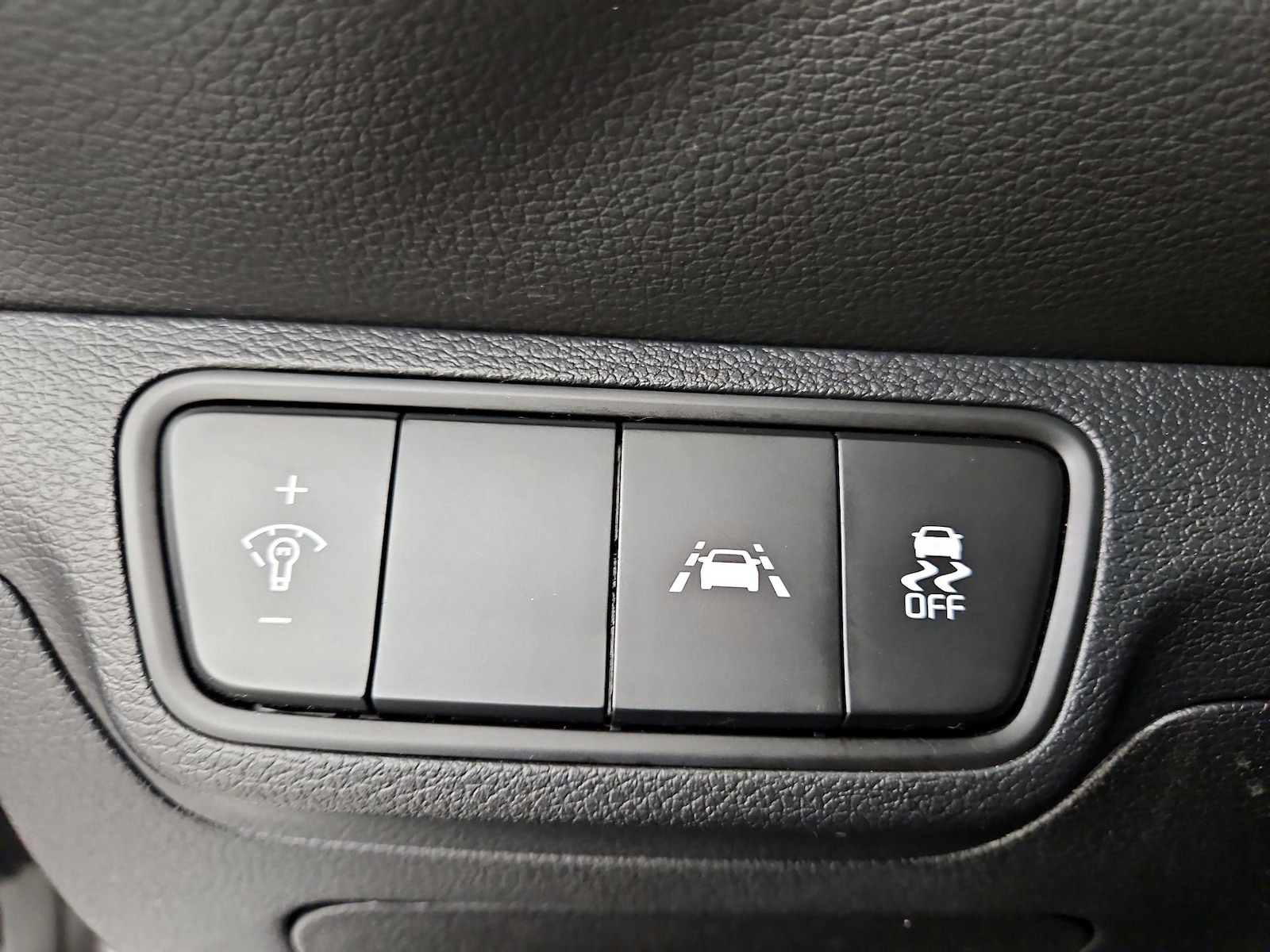 2020 Kia FORTE LXS - Photo 14