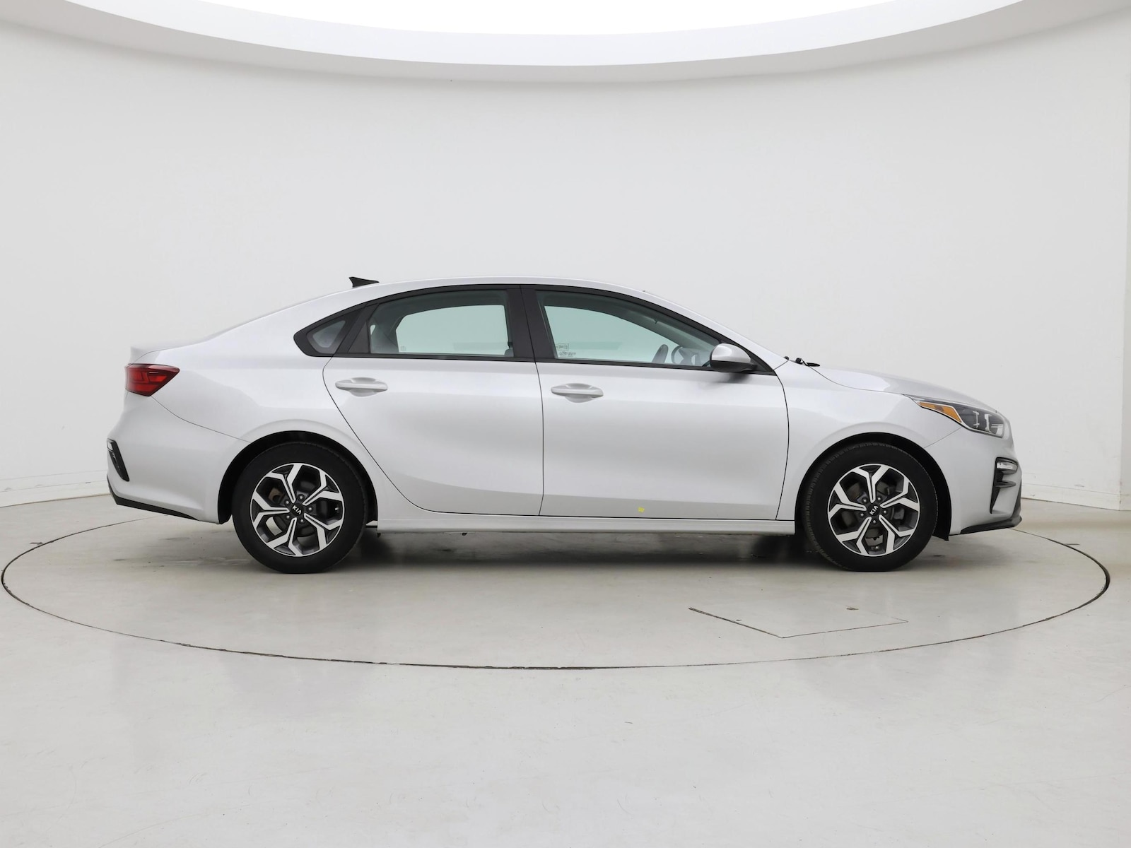 2020 Kia FORTE LXS - Photo 8