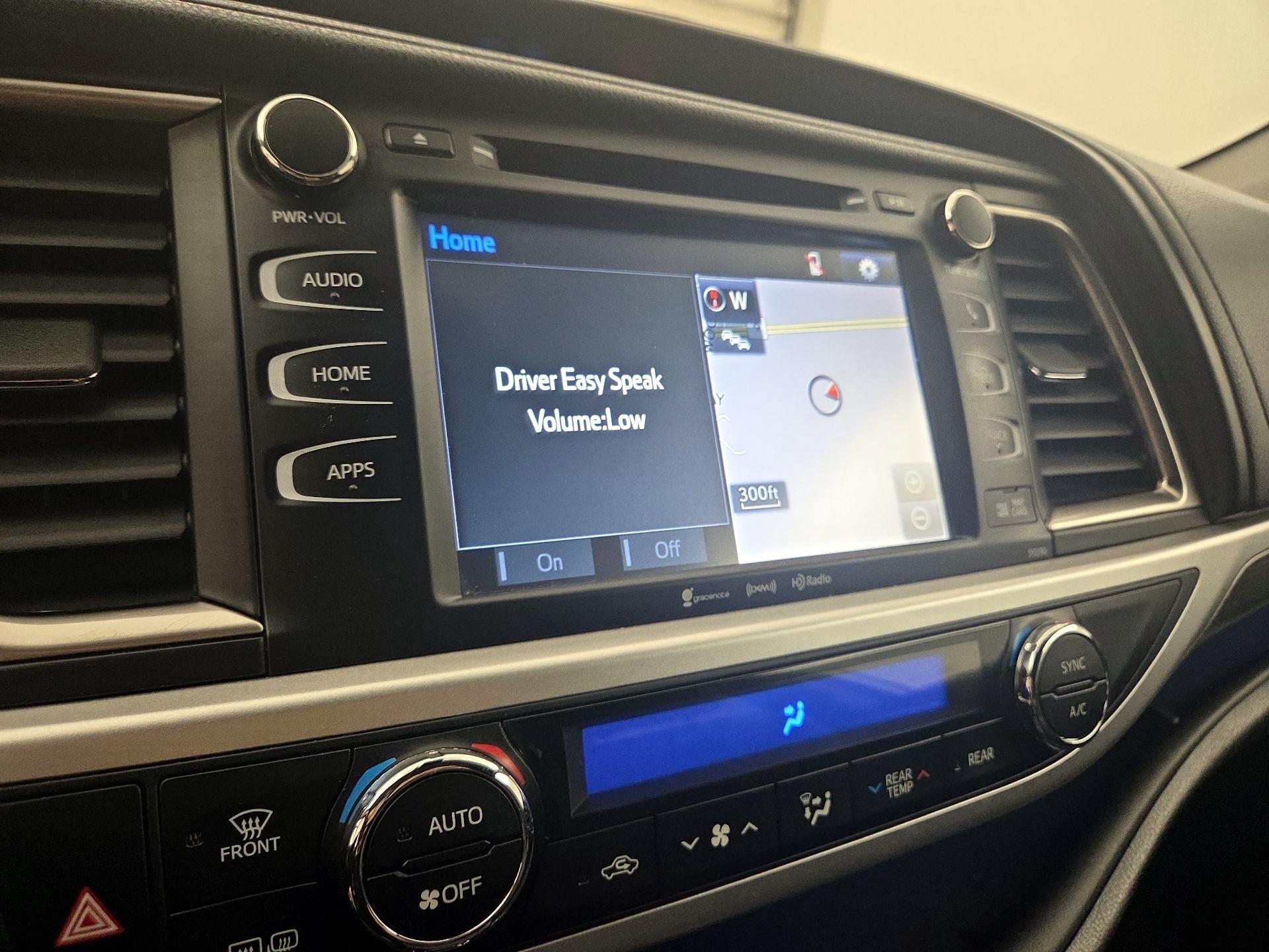 Thumbnail: 2018 Toyota Highlander - 14