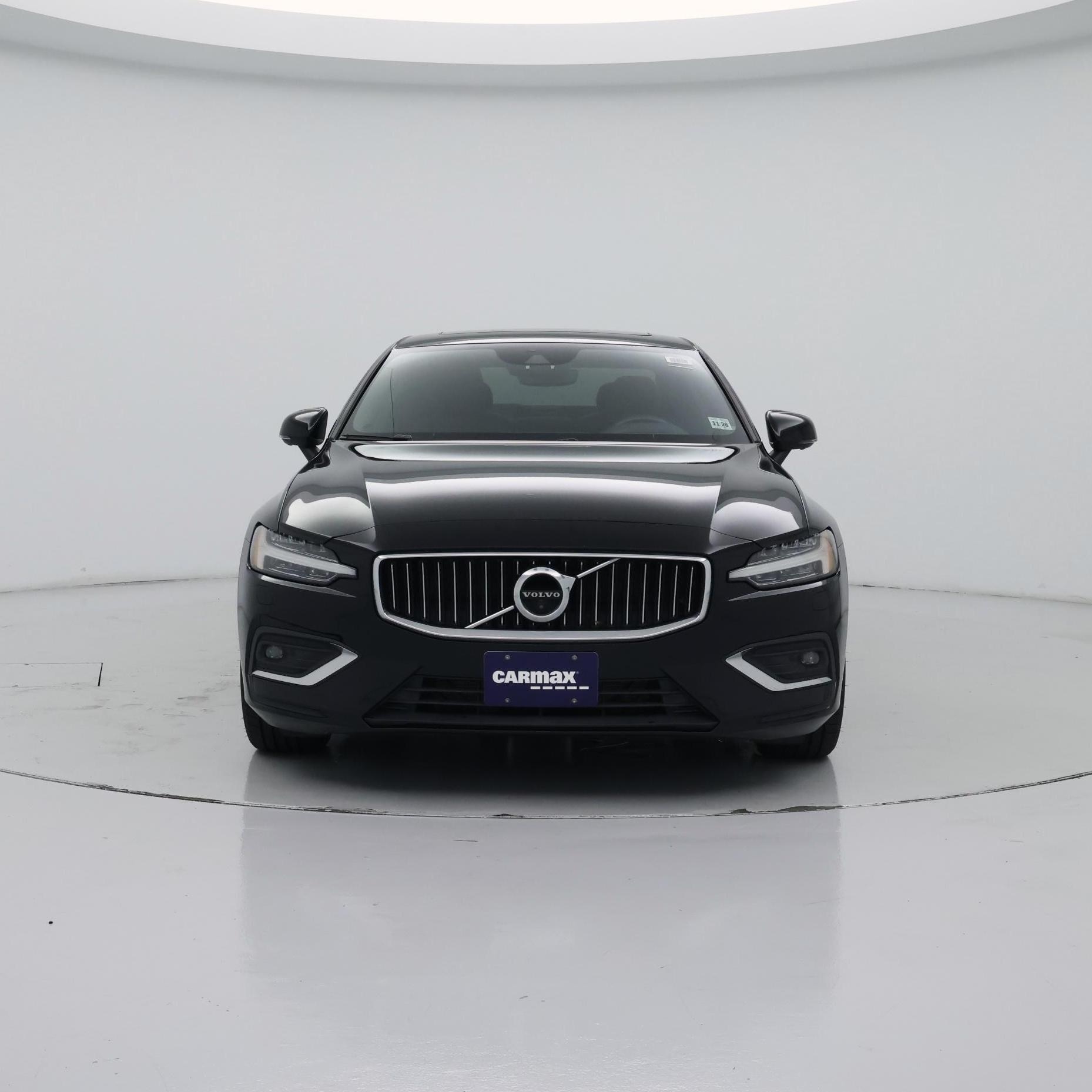 Thumbnail: 2022 Volvo S60 - 5