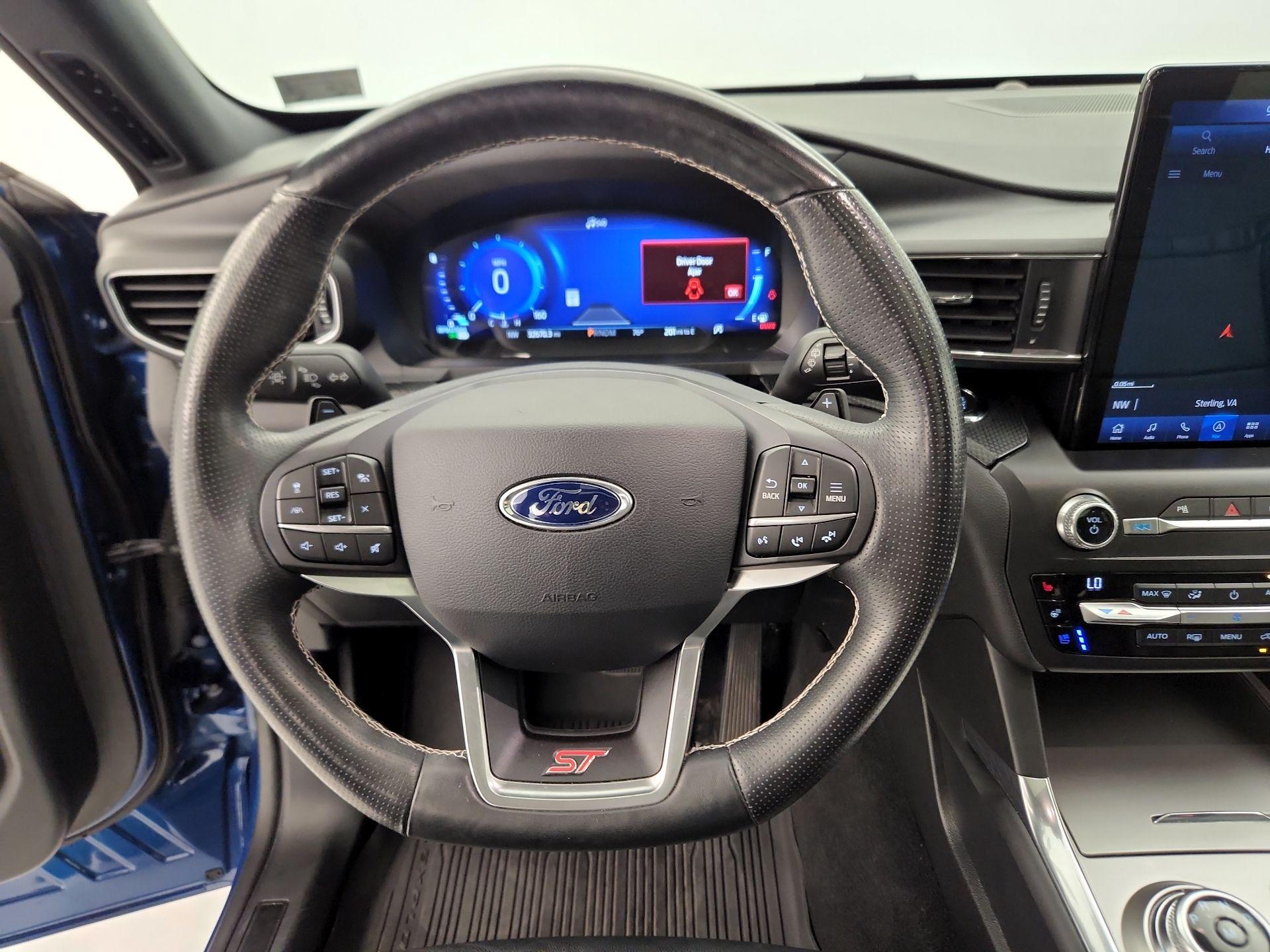 Thumbnail: 2020 Ford Explorer - 10