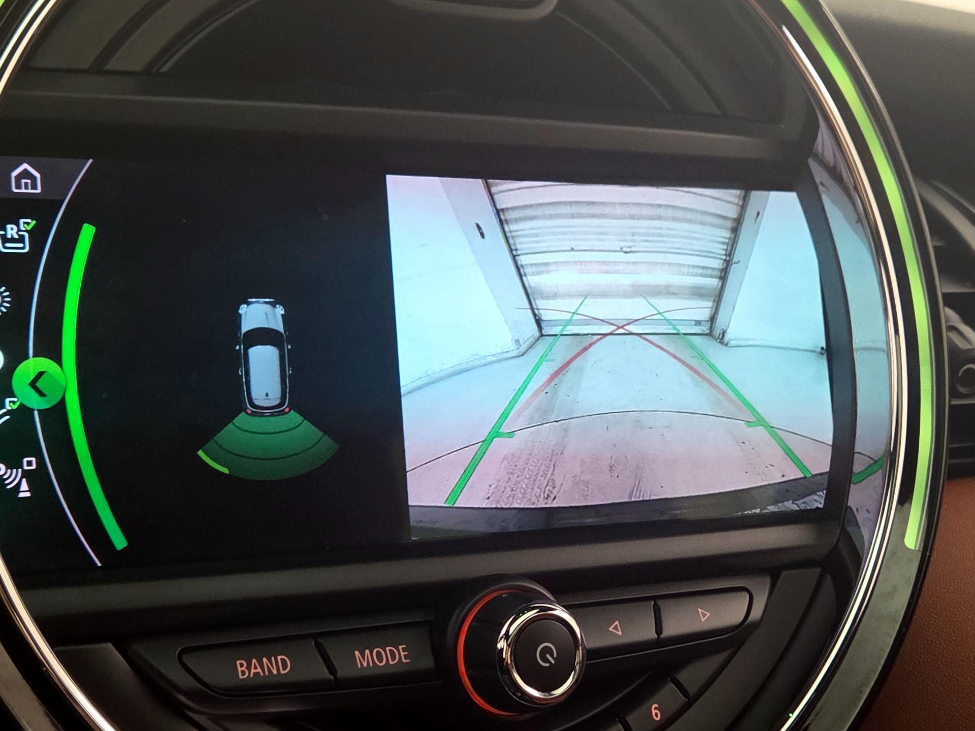 Thumbnail: 2019 MINI Cooper Hardtop - 15