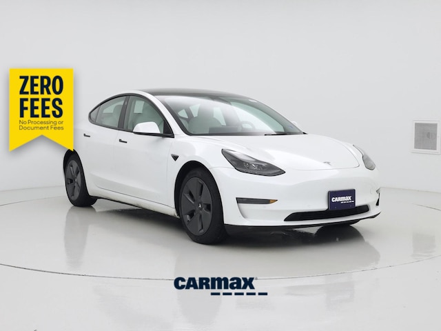 White 2022 Tesla Model 3 Sedan Rear-Wheel Drive Automatic