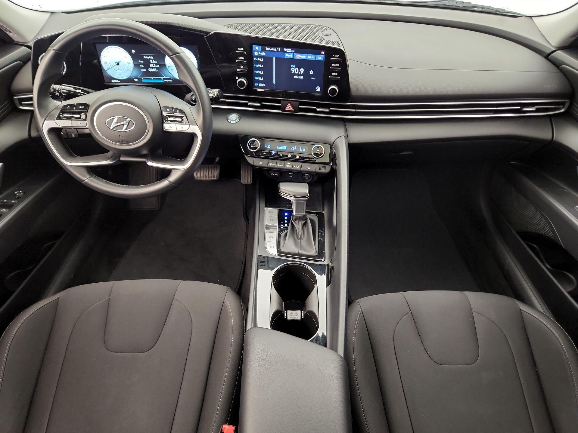 Thumbnail: 2021 Hyundai Elantra - 9