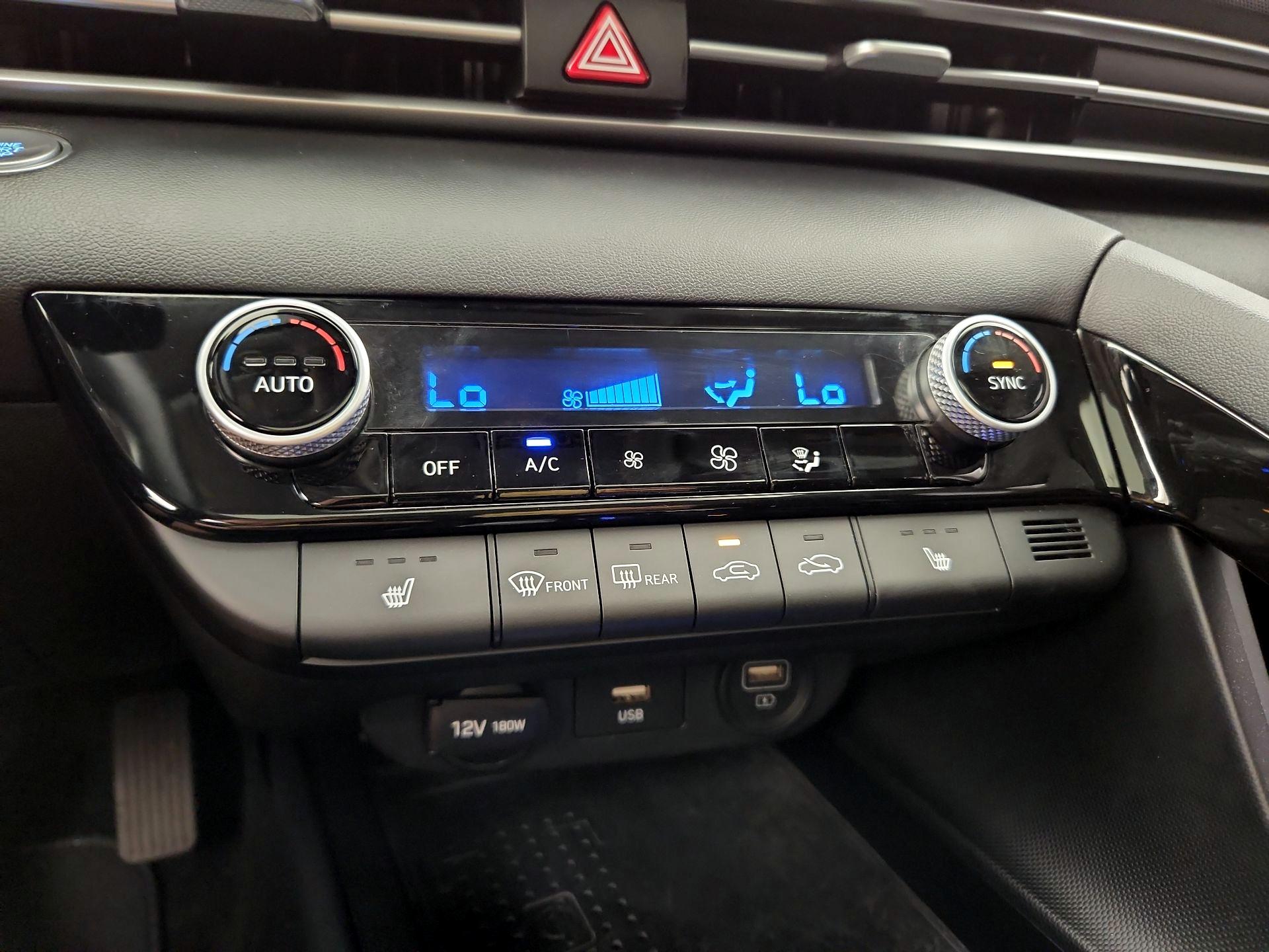 Thumbnail: 2021 Hyundai Elantra - 16